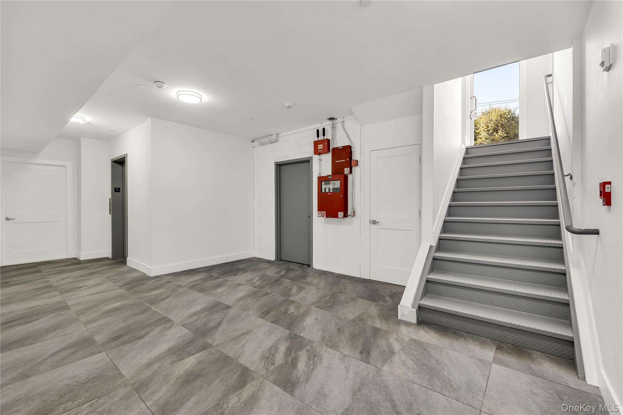 533 Greenwich Street Lower Level Hempstead Hempstead NY 11550