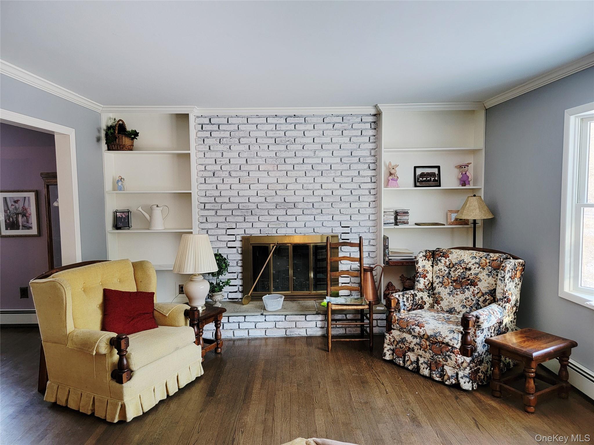 107 Oscawana Lake Road Out of NYC Putnam Valley, NY 10579