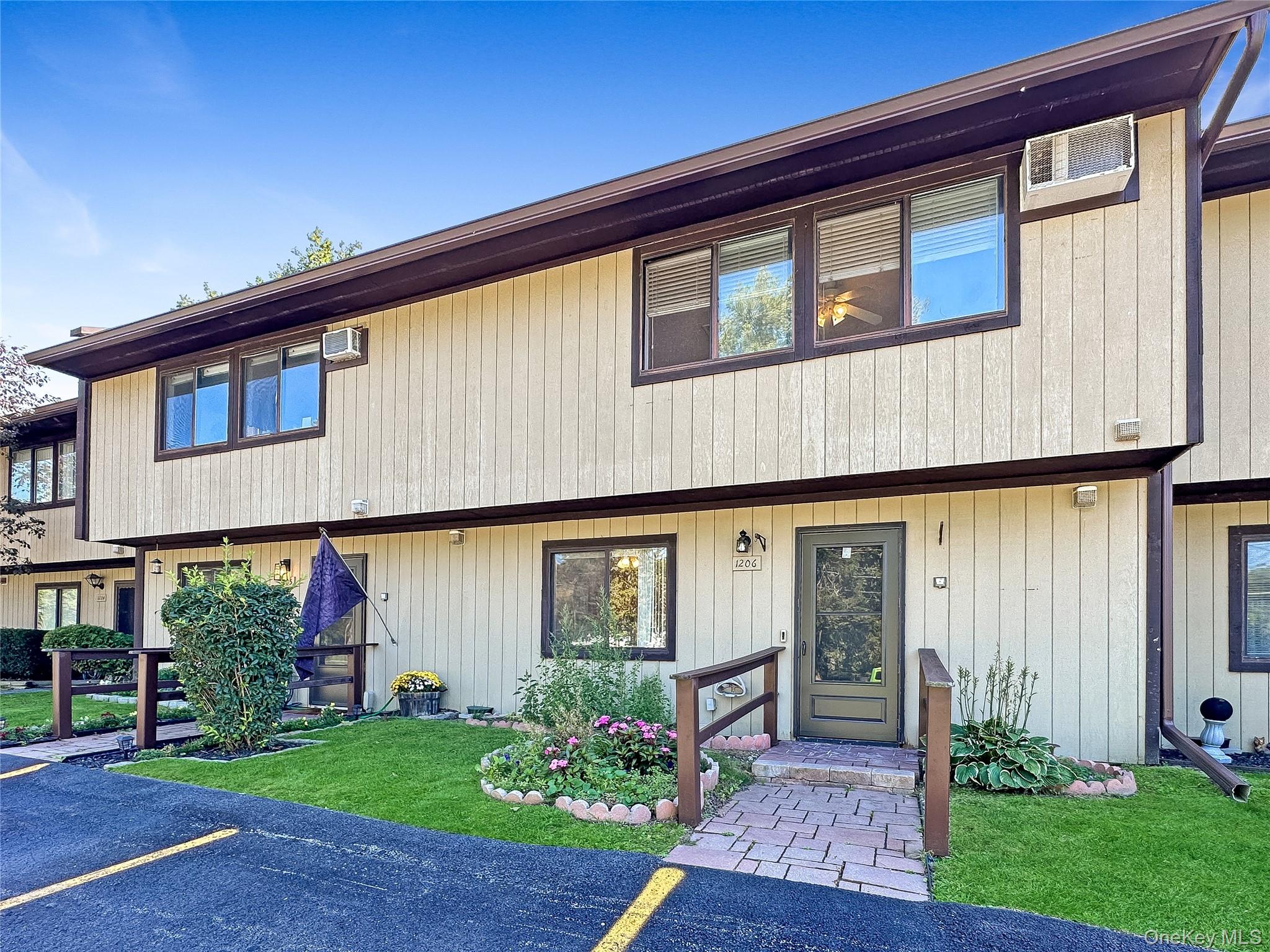 1206 Chelsea Cove S Out of NYC Hopewell Junction NY 12533