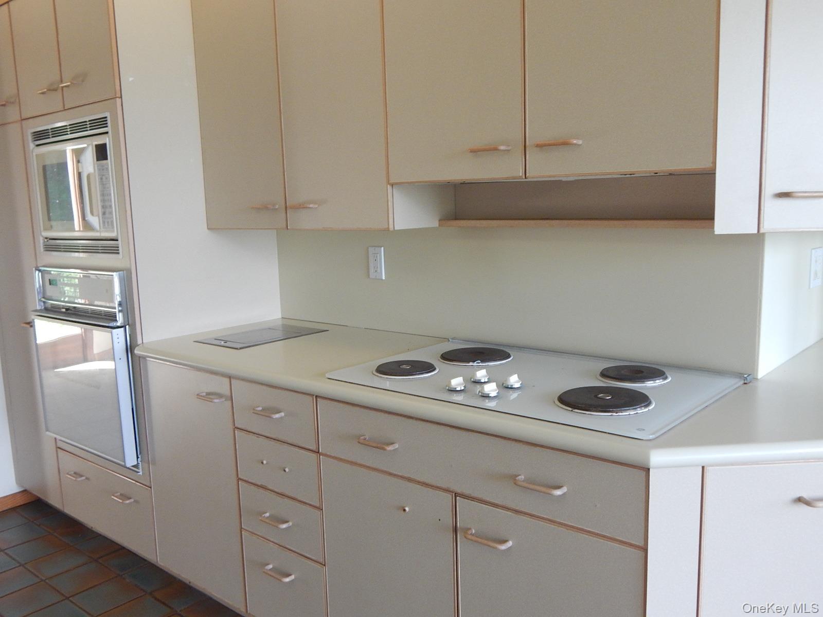 5 Eagle Head Road Out of NYC Cornwall On Hudson, NY 12520