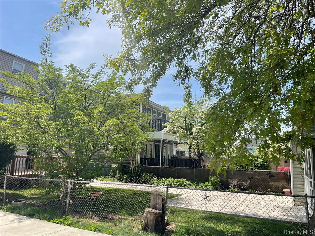 248-29 88th Road Bellerose Bellerose, NY 11426