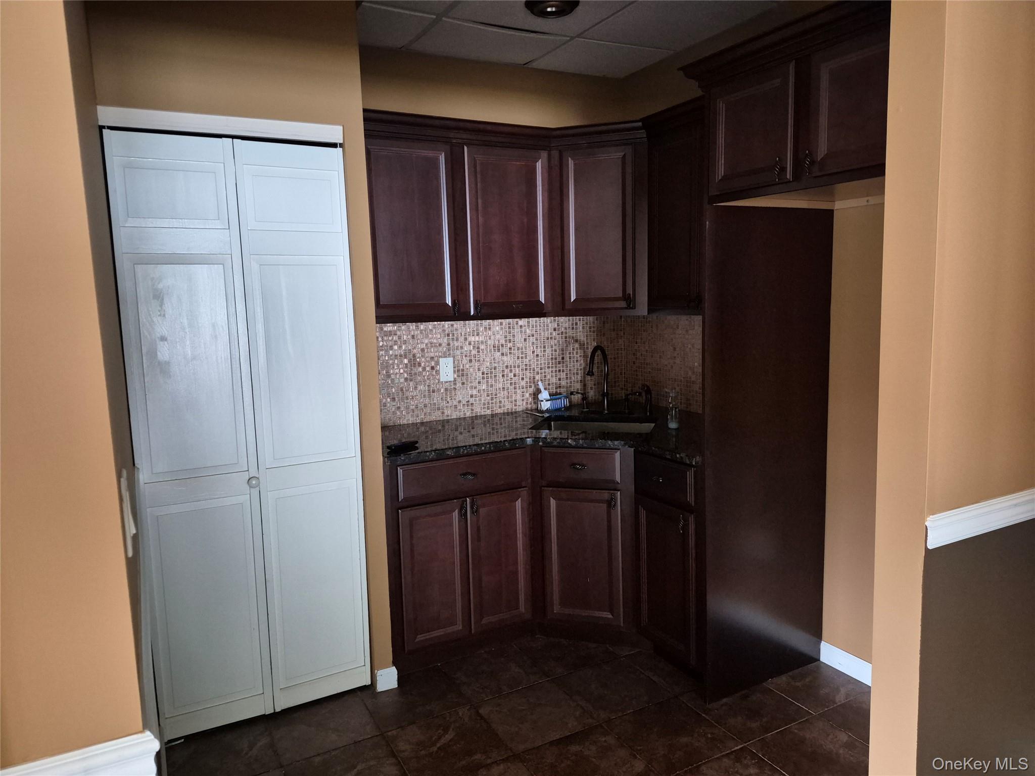 2395 Ocean Avenue 2 Ronkonkoma Ronkonkoma, NY 11779