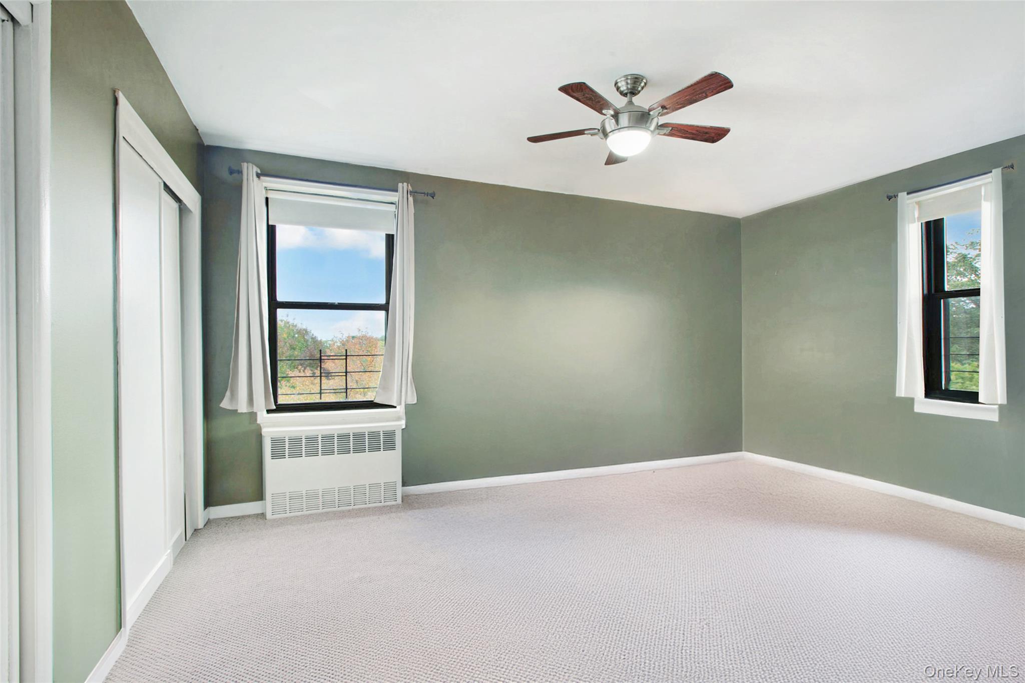 224-24 Union Turnpike 6-G Oakland Gardens Oakland Gardens, NY 11364