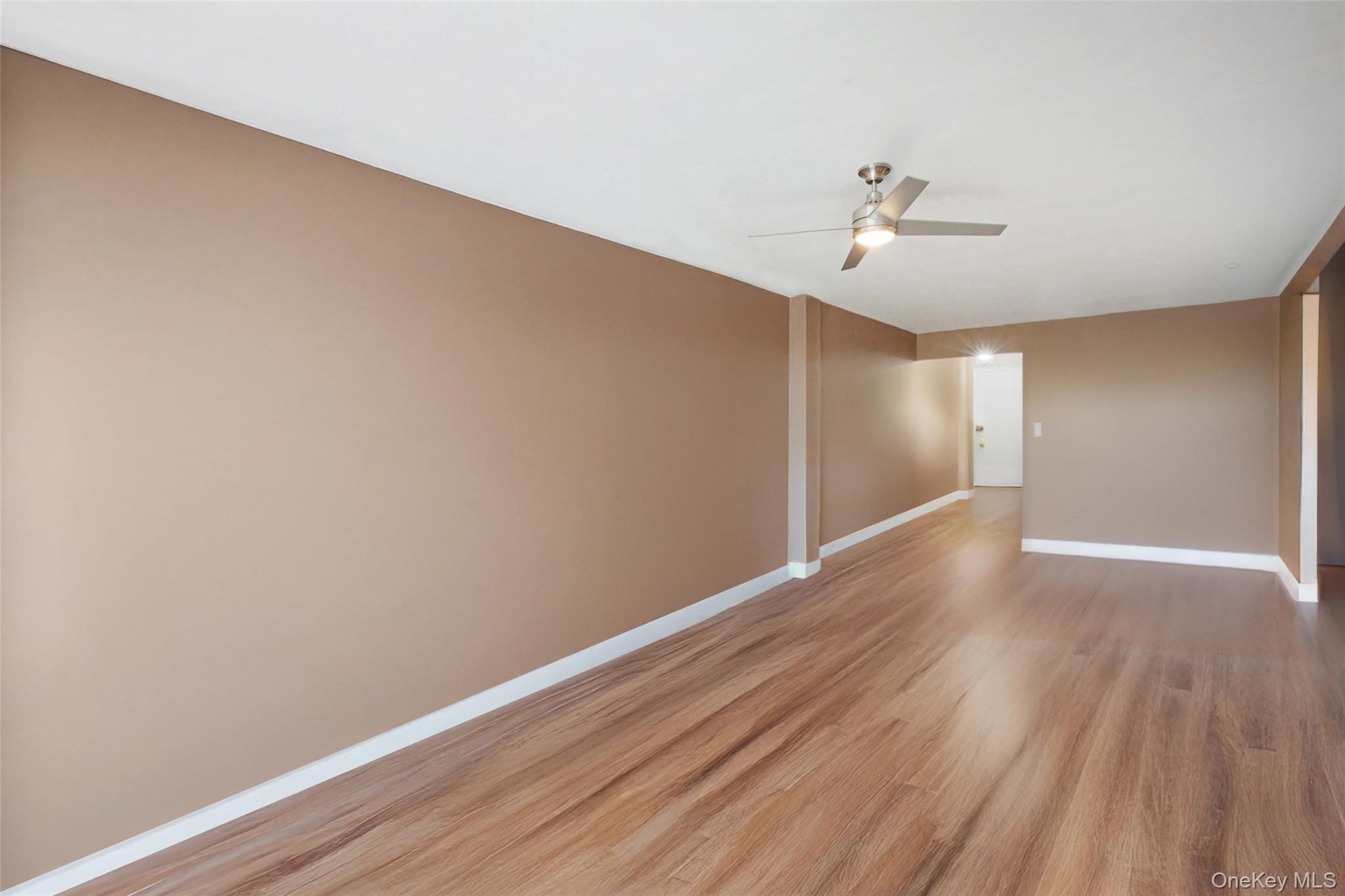 224-24 Union Turnpike 6-G Oakland Gardens Oakland Gardens, NY 11364