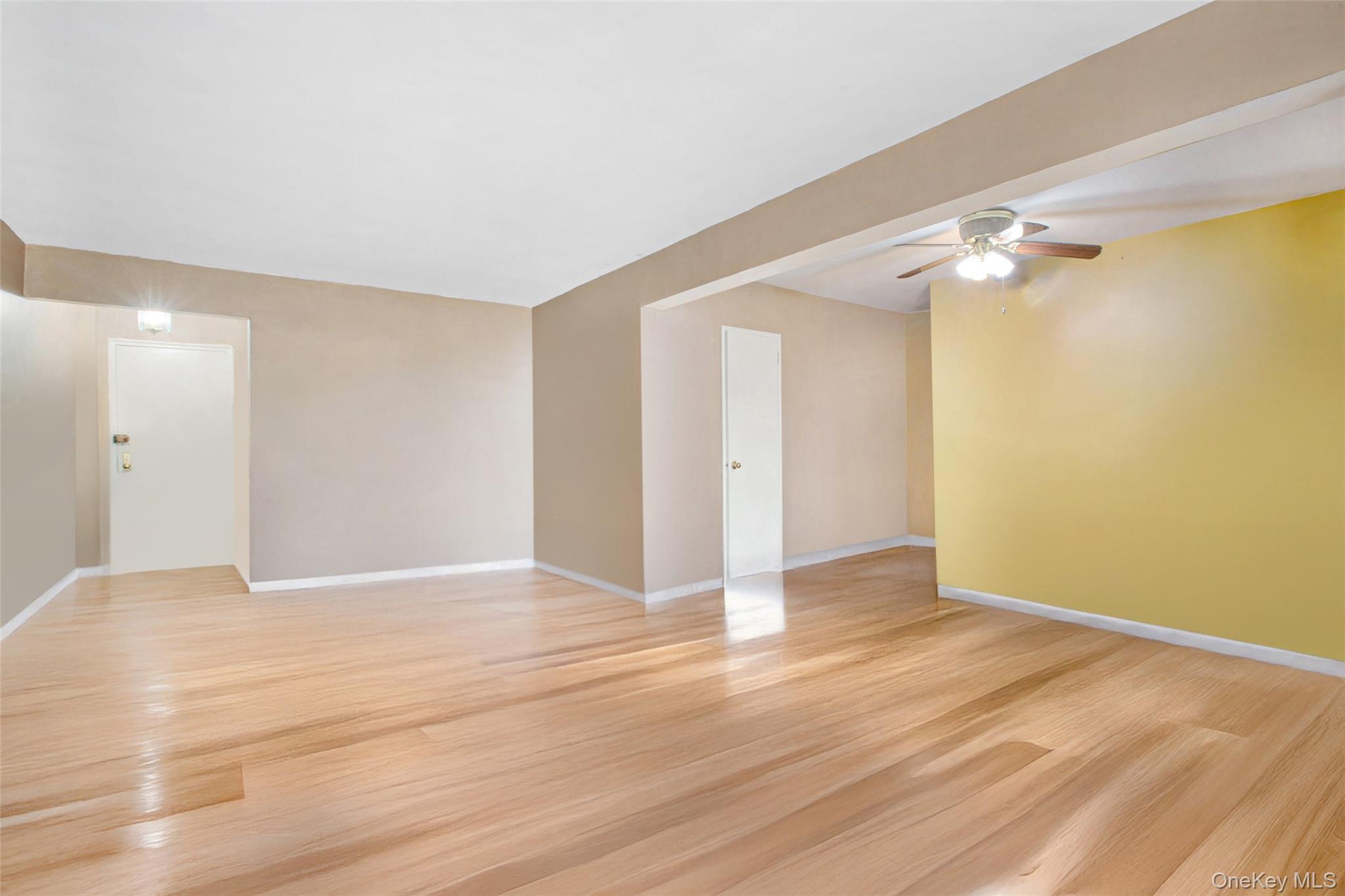 224-24 Union Turnpike 6-G Oakland Gardens Oakland Gardens, NY 11364