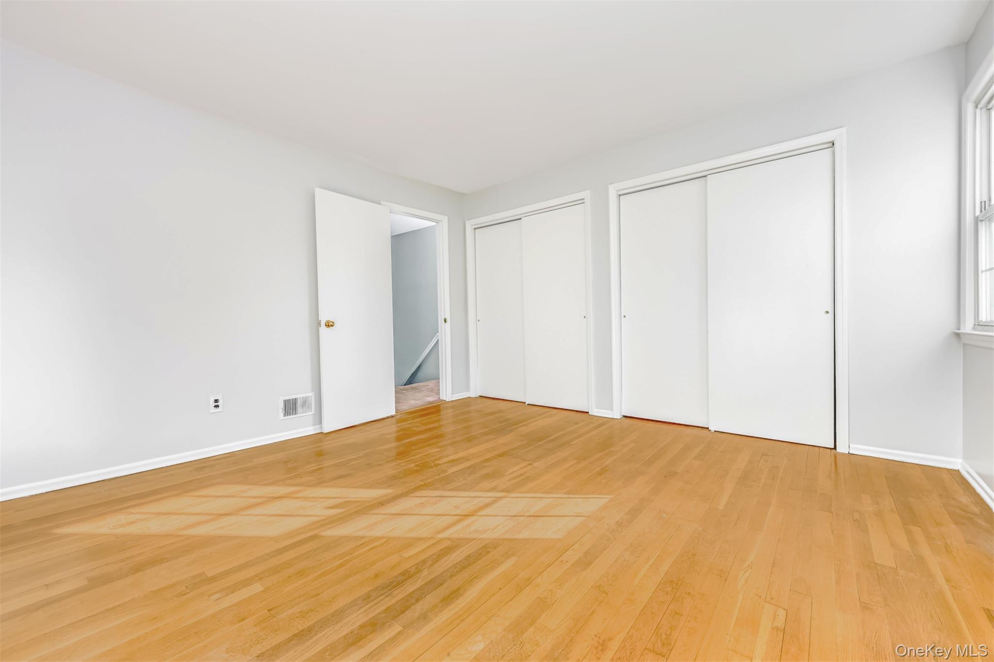 23 Gladys Drive Out of NYC Spring Valley, NY 10977