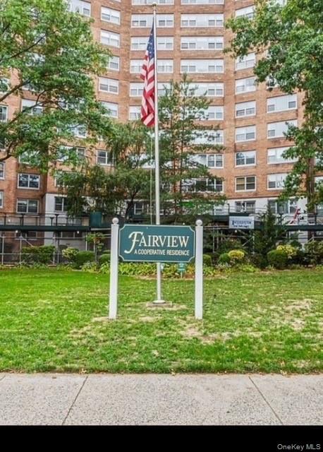 61-20 Grand Central Parkway, Apt A900, Forest Hills, NY 11375