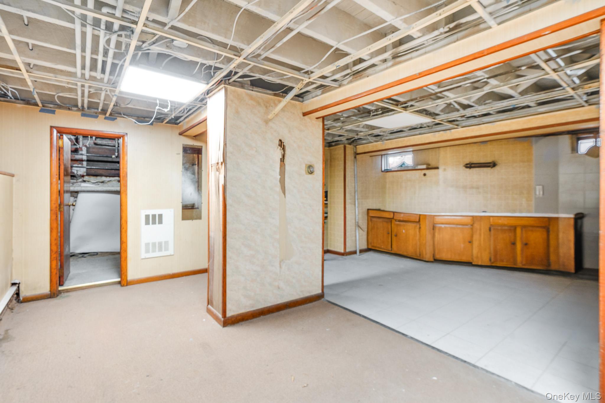 12 Parker Avenue Out of NYC Poughkeepsie, NY 12601