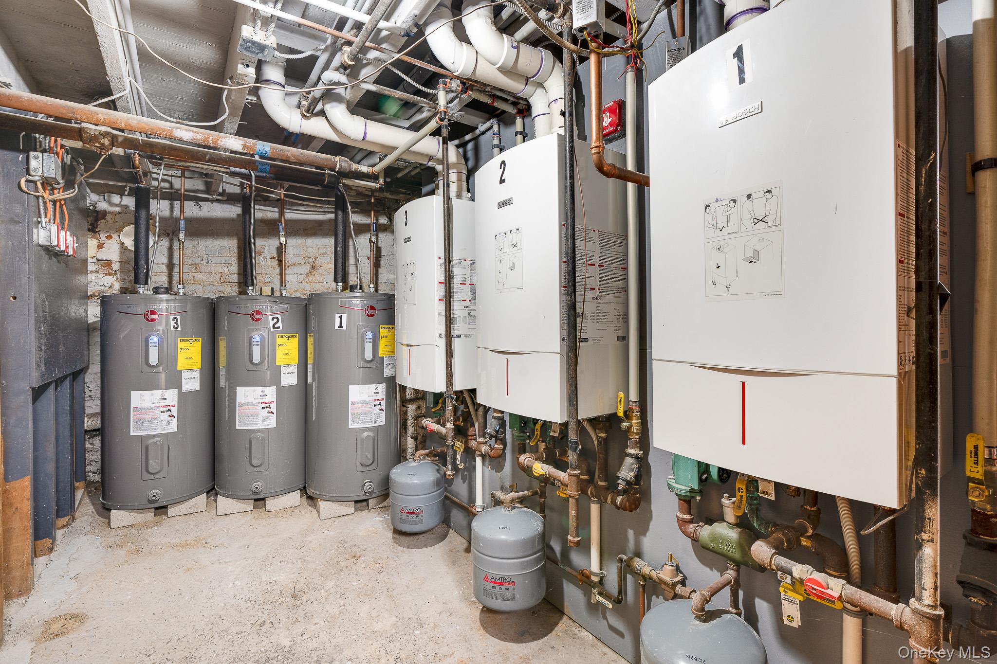 12 Parker Avenue Out of NYC Poughkeepsie, NY 12601