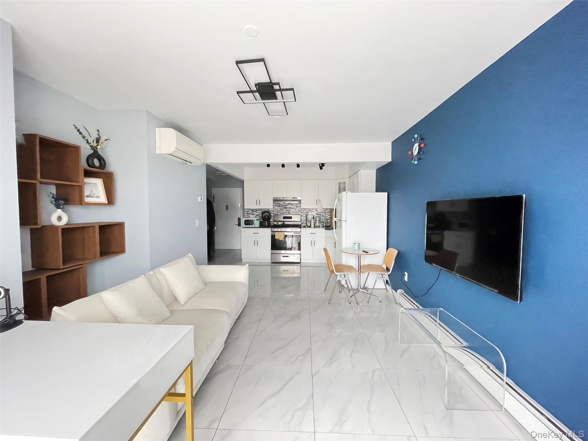 132-16 Maple Avenue, Apt 5-A, Flushing, NY 11355