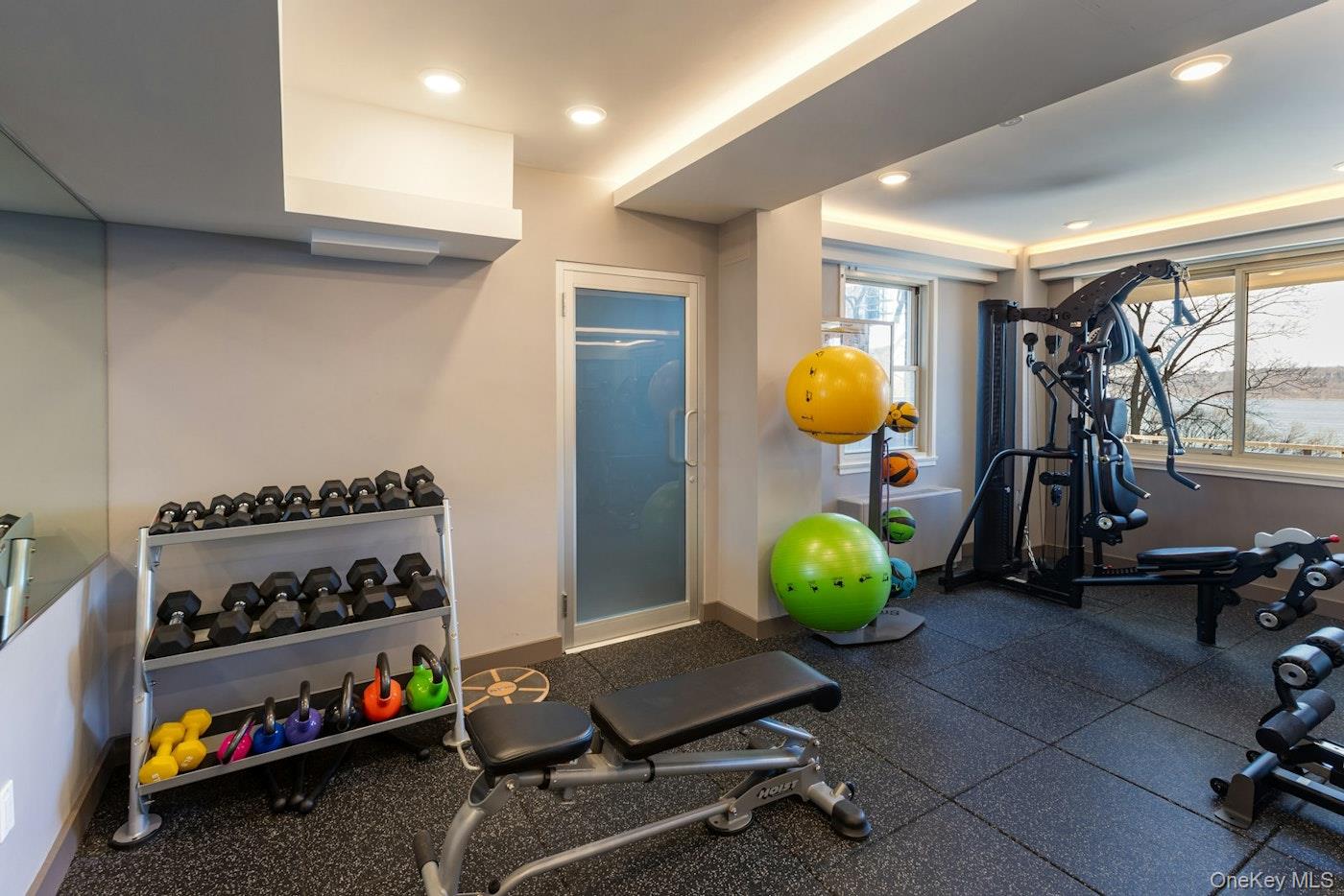 2621 Palisade Avenue 4-J Bronx, NY 10463