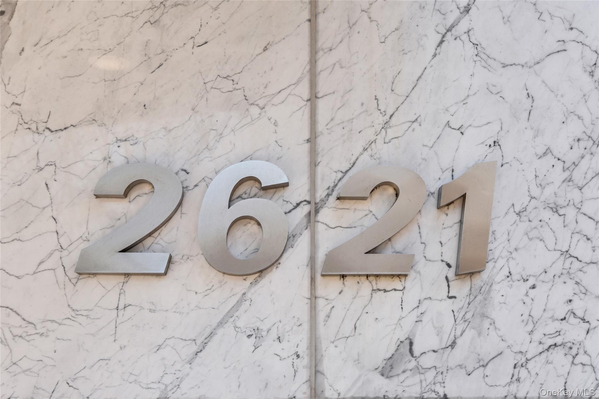 2621 Palisade Avenue 4-J Bronx, NY 10463