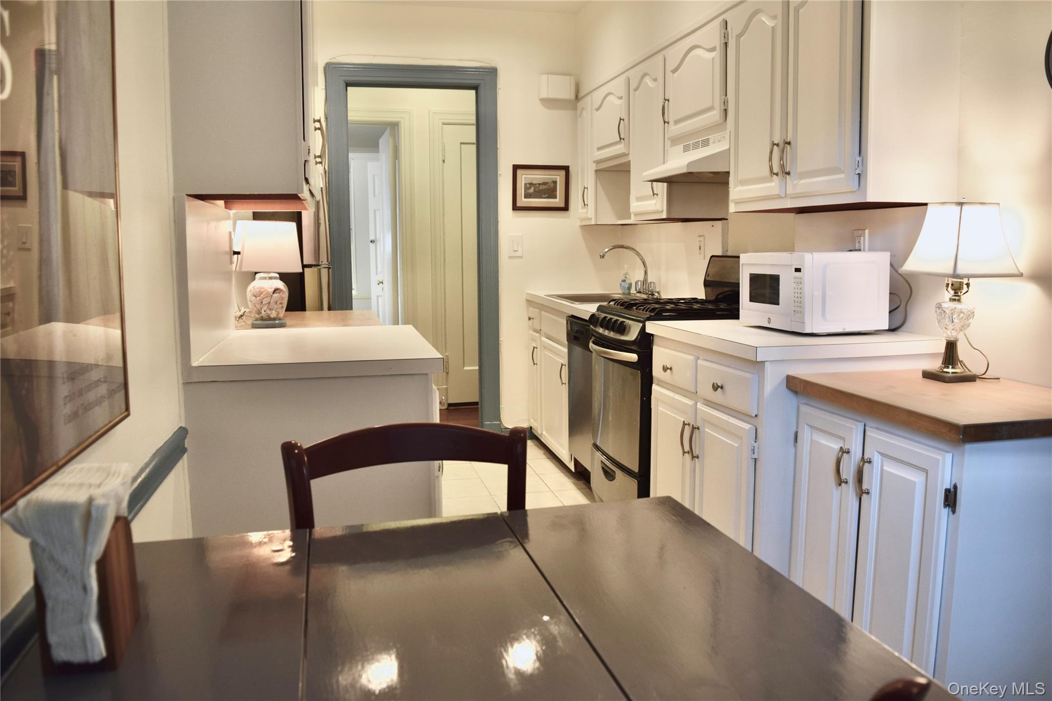 2 Alden Place 1-C Bronxville Bronxville, NY 10708