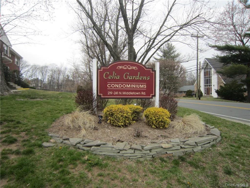 221 N Middletown Road C Out of NYC Pearl River, NY 10965