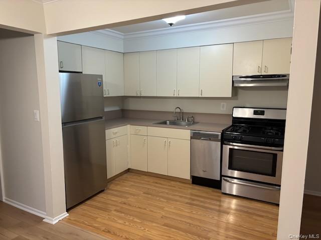 221 N Middletown Road C Out of NYC Pearl River, NY 10965