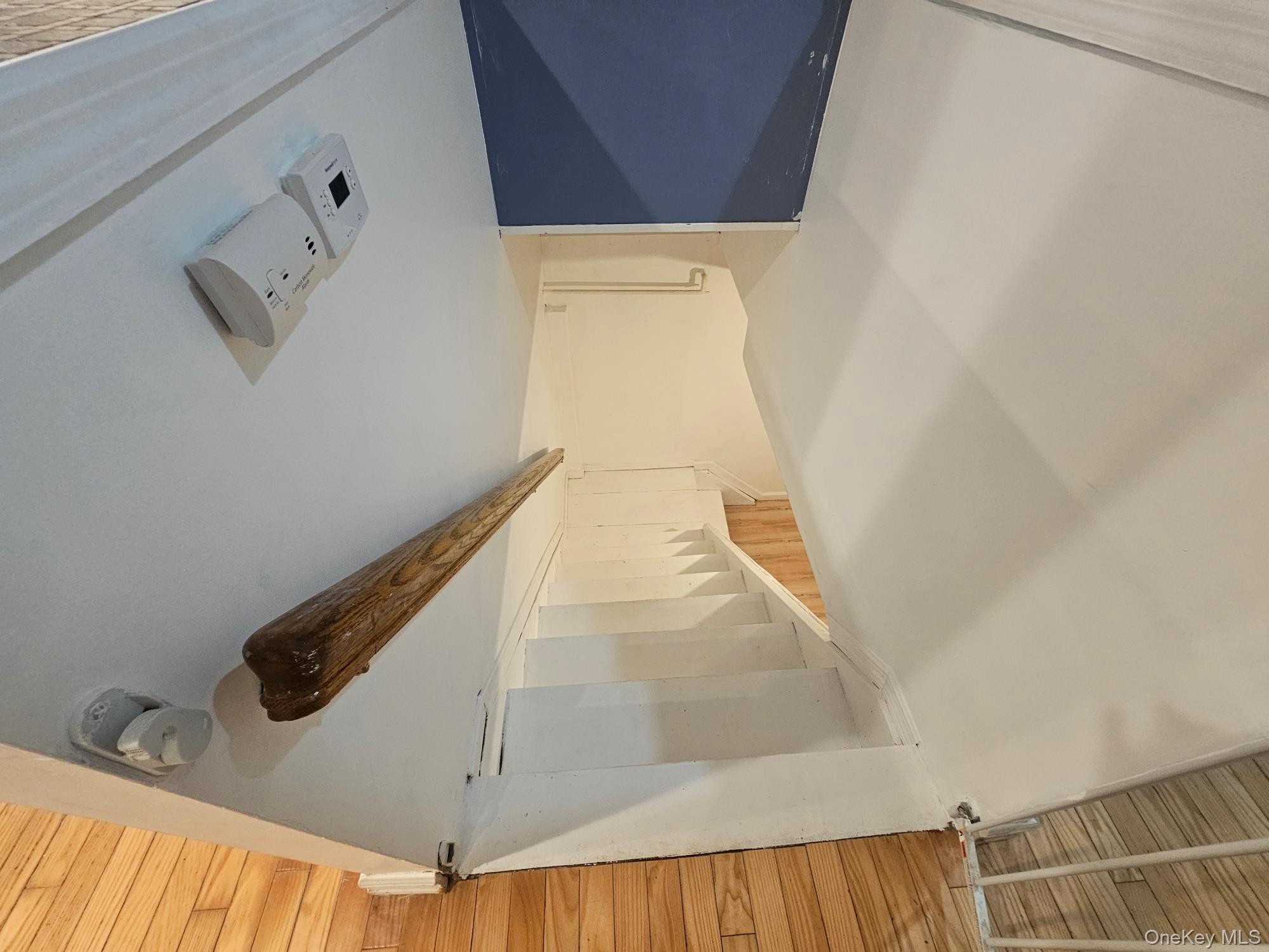 11 Edgewood Avenue Farmingville Farmingville, NY 11738