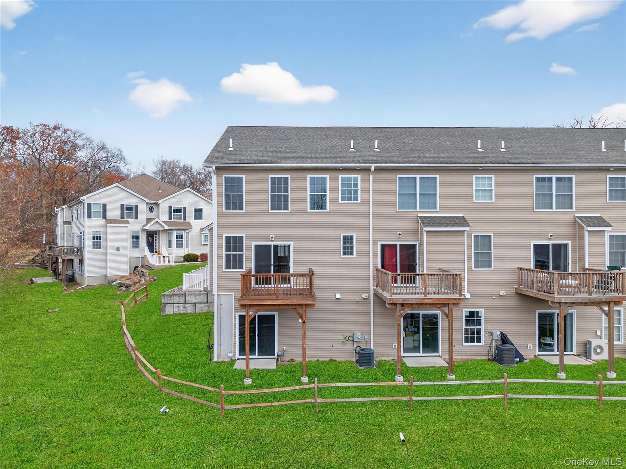 43 Pinto Road E 43 Out of NYC Middletown, NY 10941