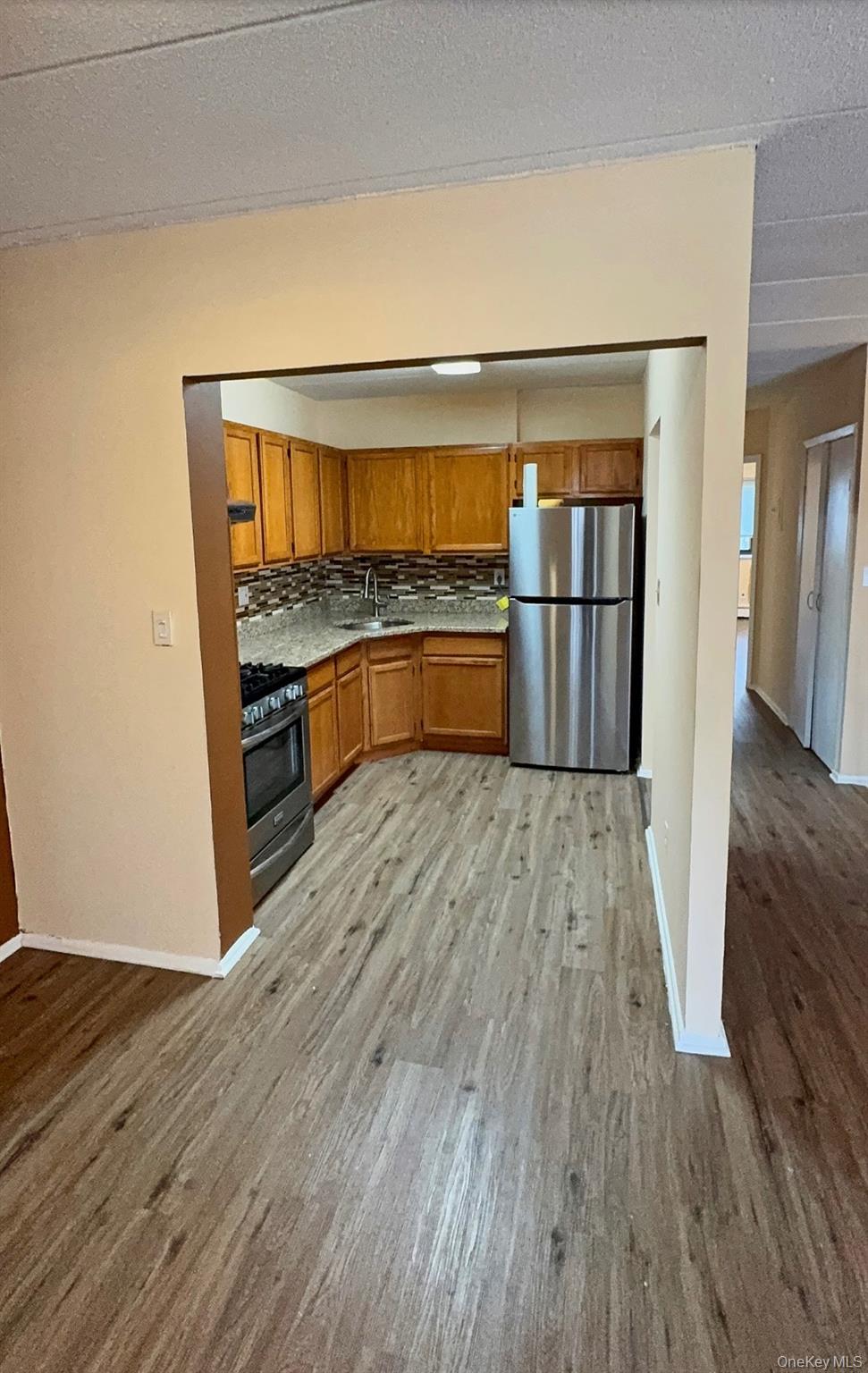 721 Thieriot Avenue Bronx, NY 10473