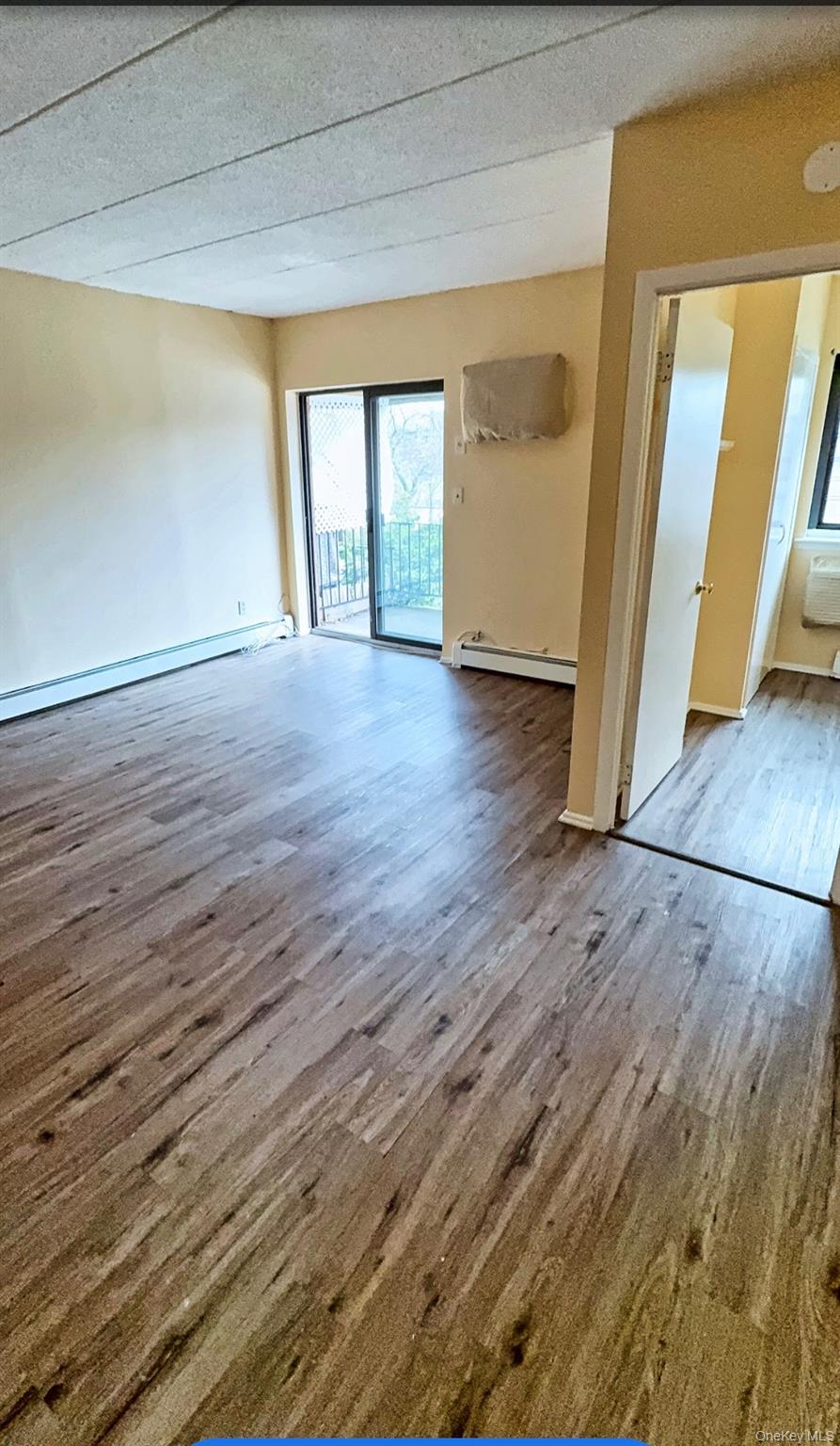 721 Thieriot Avenue Bronx, NY 10473