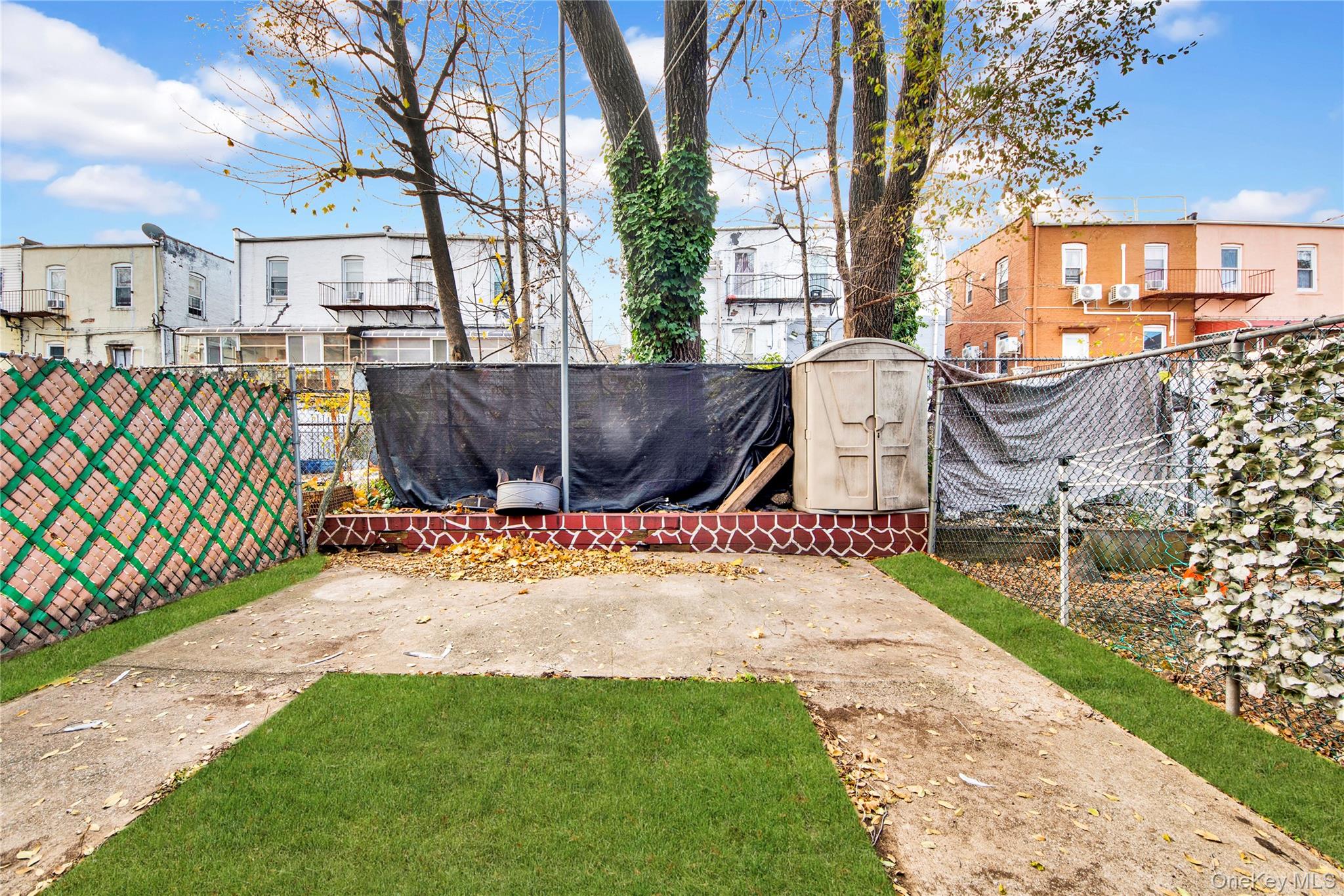 721 Thieriot Avenue Bronx, NY 10473