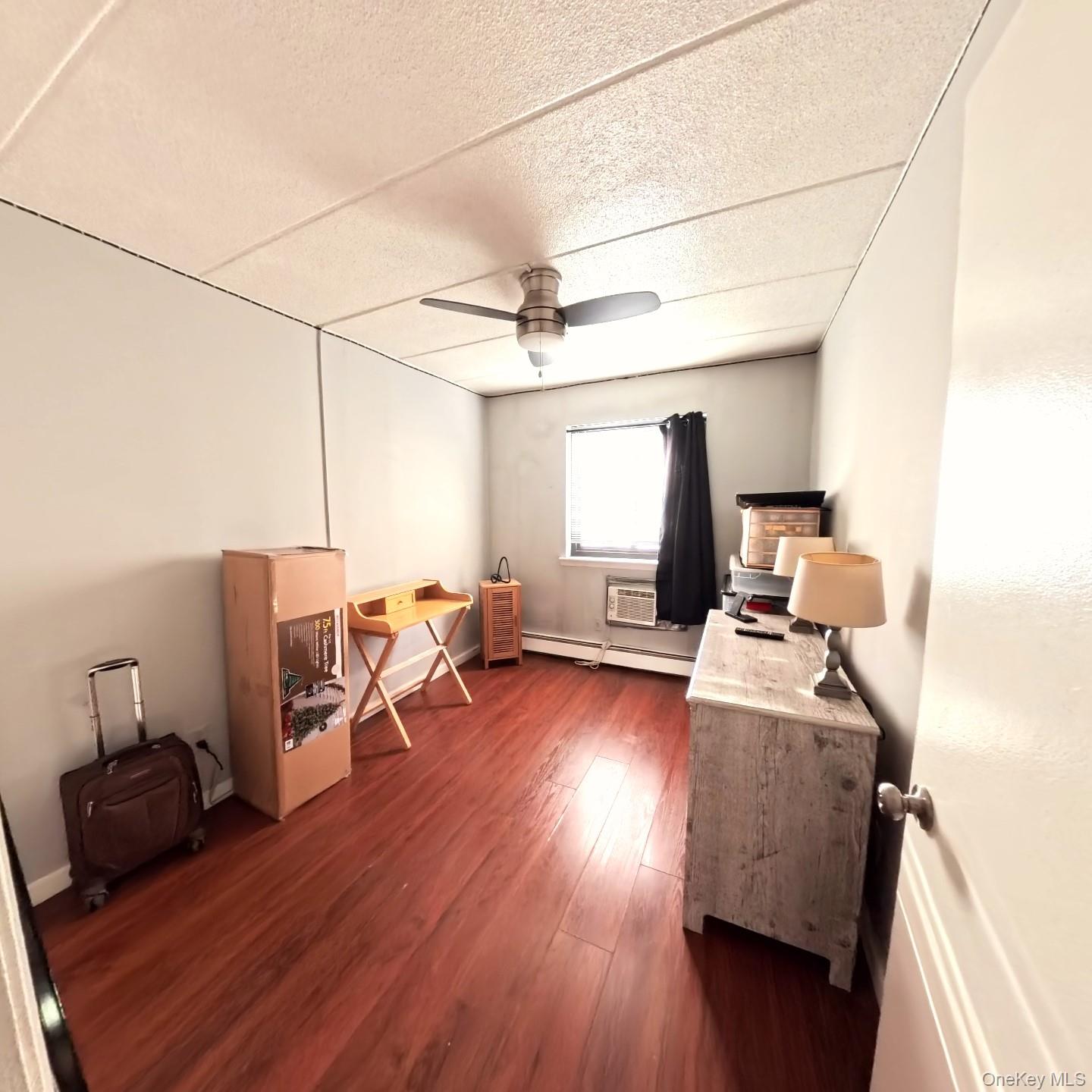 721 Thieriot Avenue Bronx, NY 10473