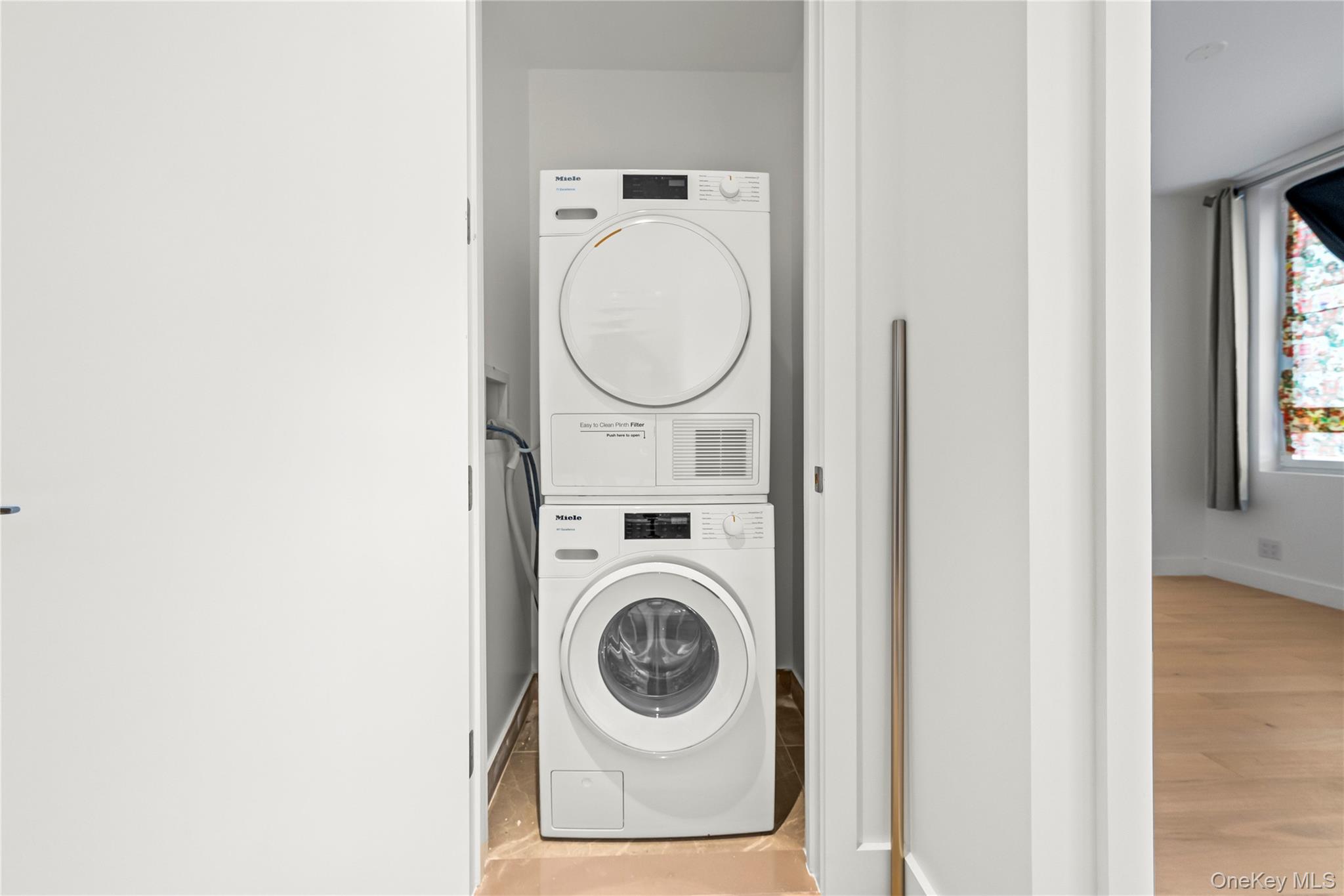 13618 Maple Avenue 5-G Flushing Flushing, NY 11355