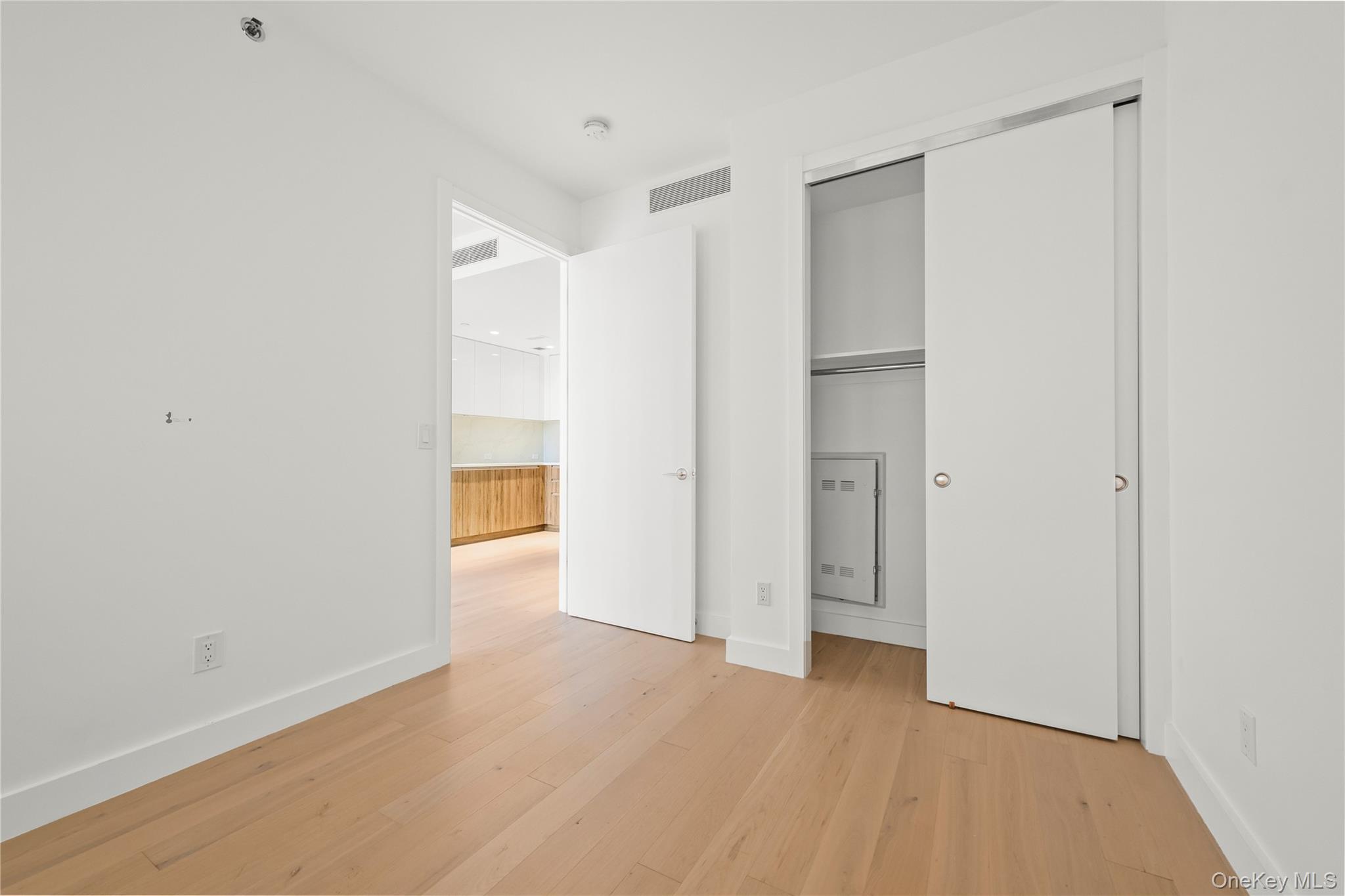 13618 Maple Avenue 5-G Flushing Flushing, NY 11355