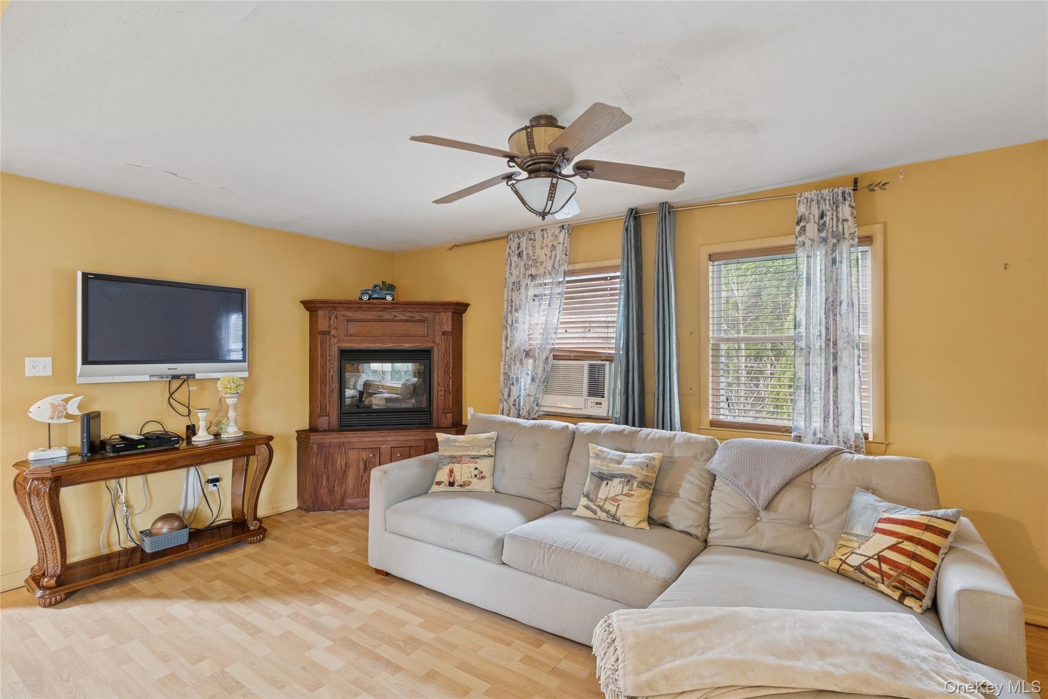 3 Meadowgrass Lane Southampton Southampton, NY 11968