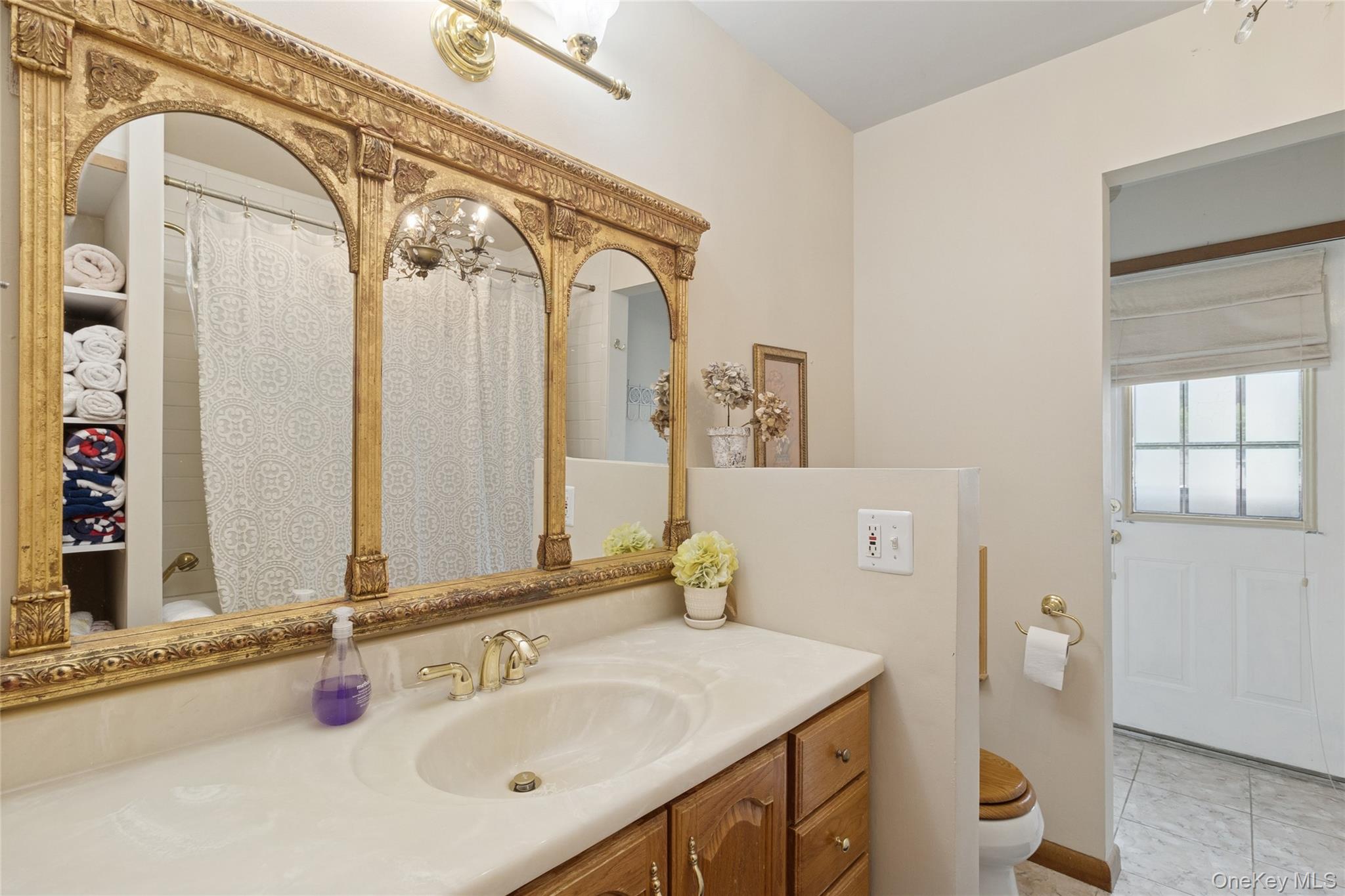 3 Meadowgrass Lane Southampton Southampton, NY 11968