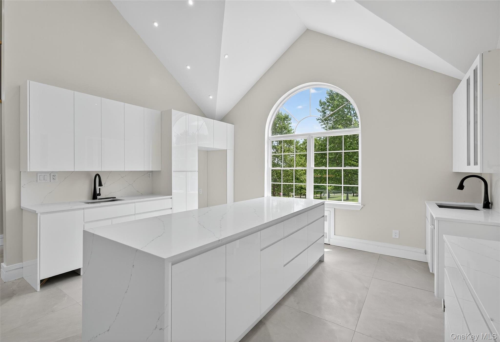 18 Fordham Lane Out of NYC Highland Mills, NY 10930