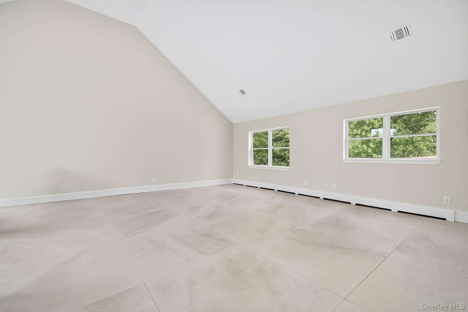 18 Fordham Lane Out of NYC Highland Mills, NY 10930