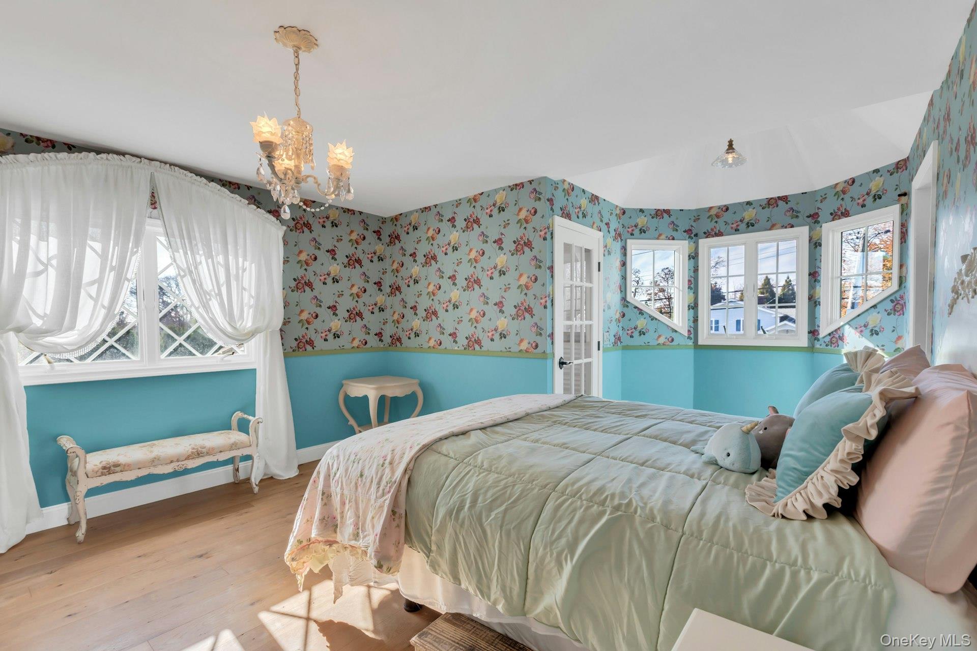 249 Gerritsen Avenue Bayport Bayport, NY 11705