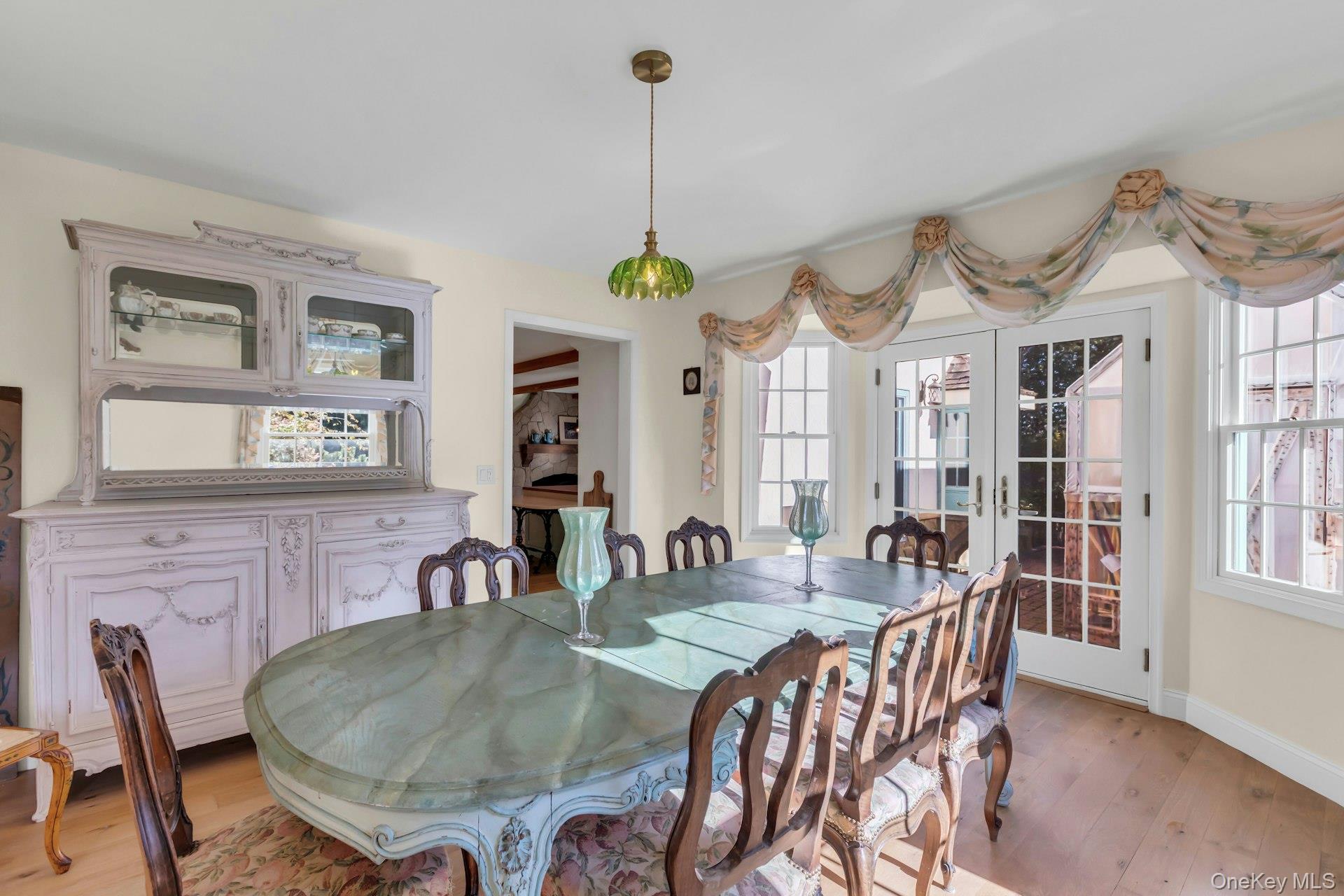 249 Gerritsen Avenue Bayport Bayport, NY 11705