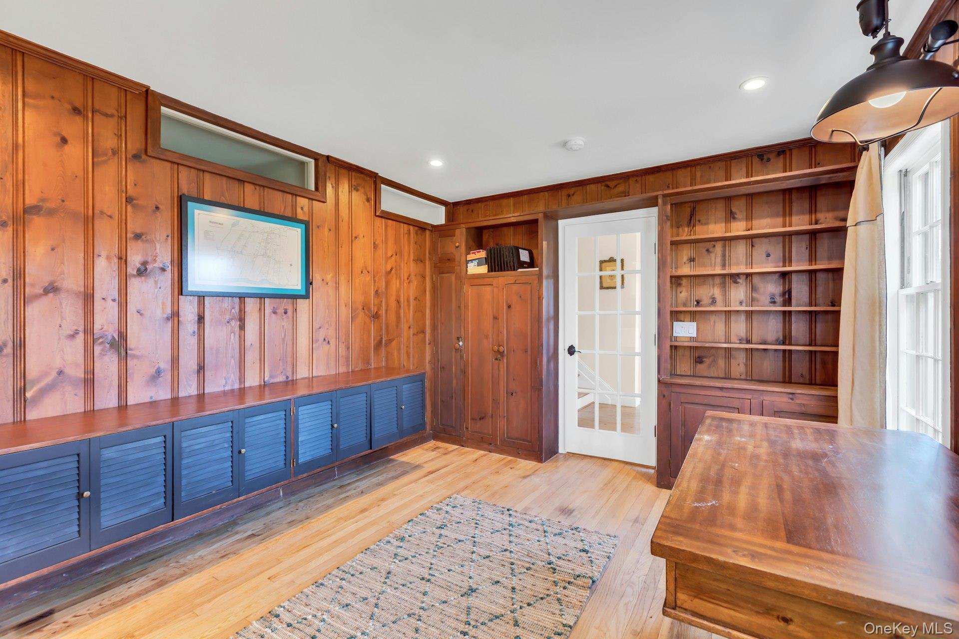 249 Gerritsen Avenue Bayport Bayport, NY 11705