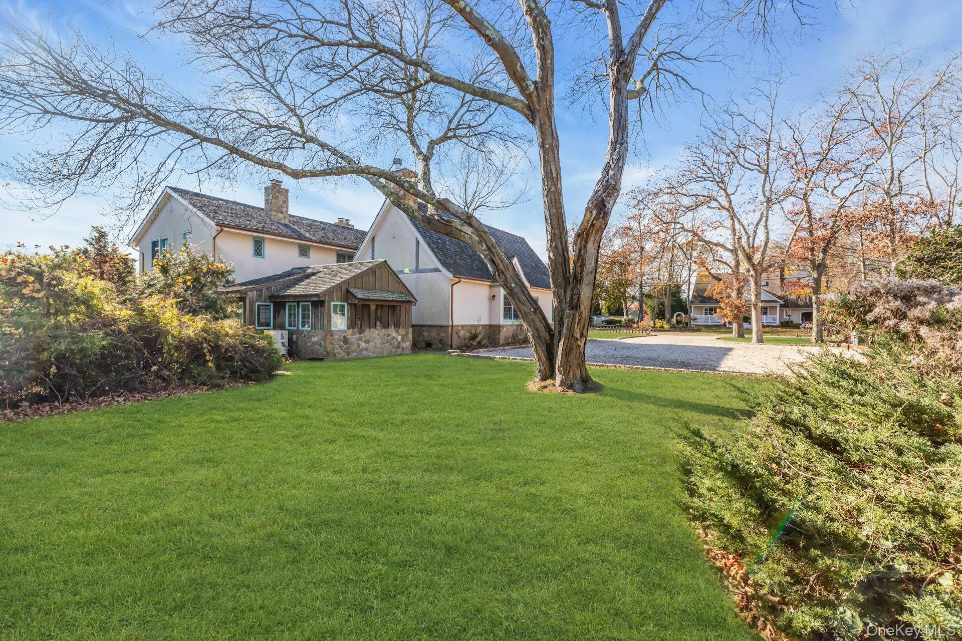 249 Gerritsen Avenue Bayport Bayport, NY 11705