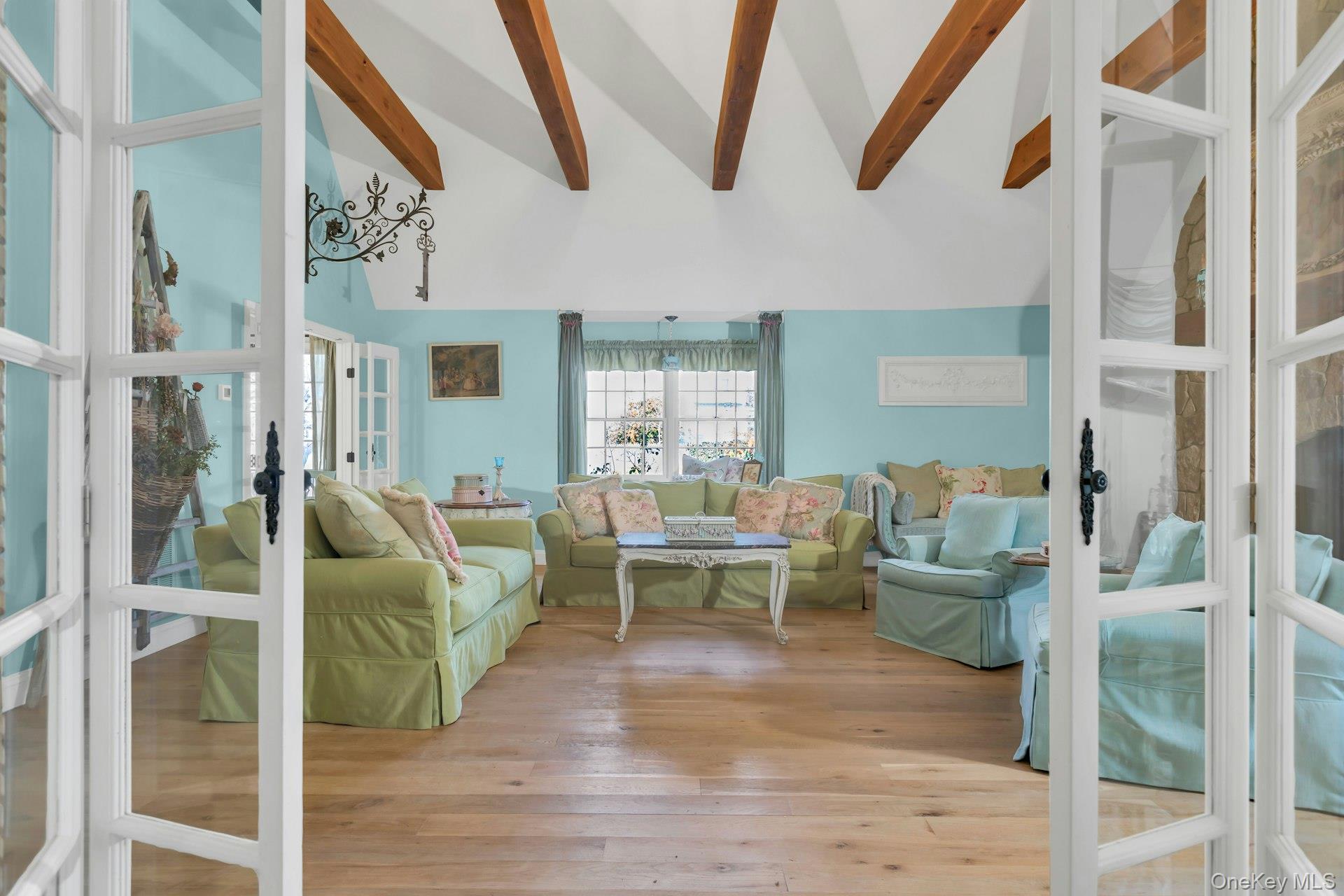 249 Gerritsen Avenue Bayport Bayport, NY 11705