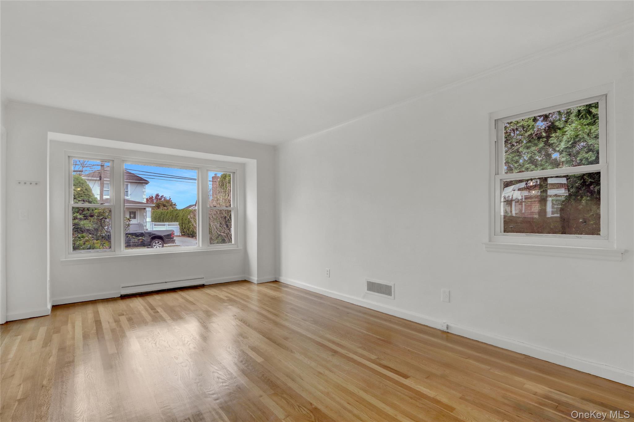 330 Harvard Road S Whole House Garden City South, NY 11530