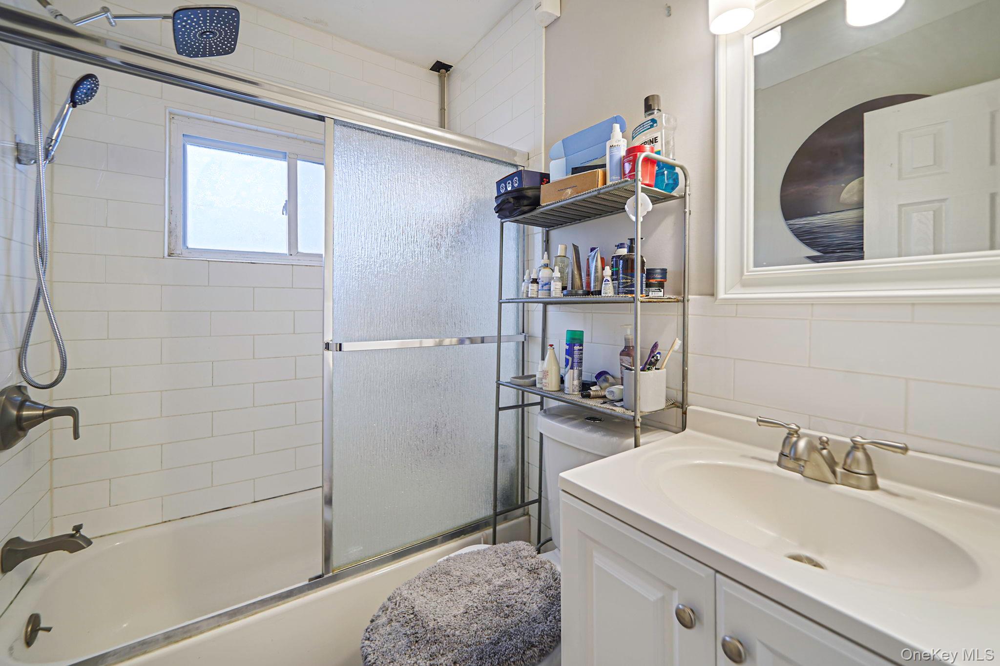 13 Poplar Street Central Islip Central Islip, NY 11722