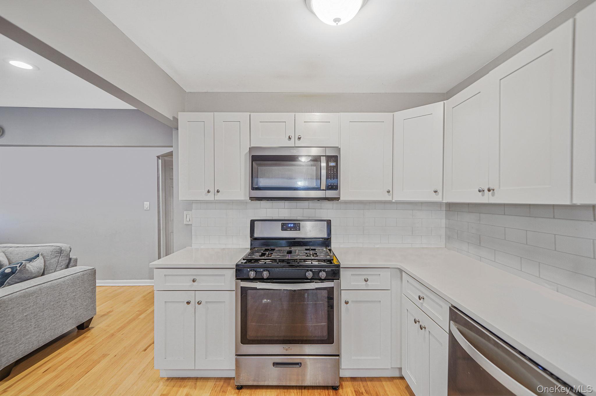 13 Poplar Street Central Islip Central Islip, NY 11722