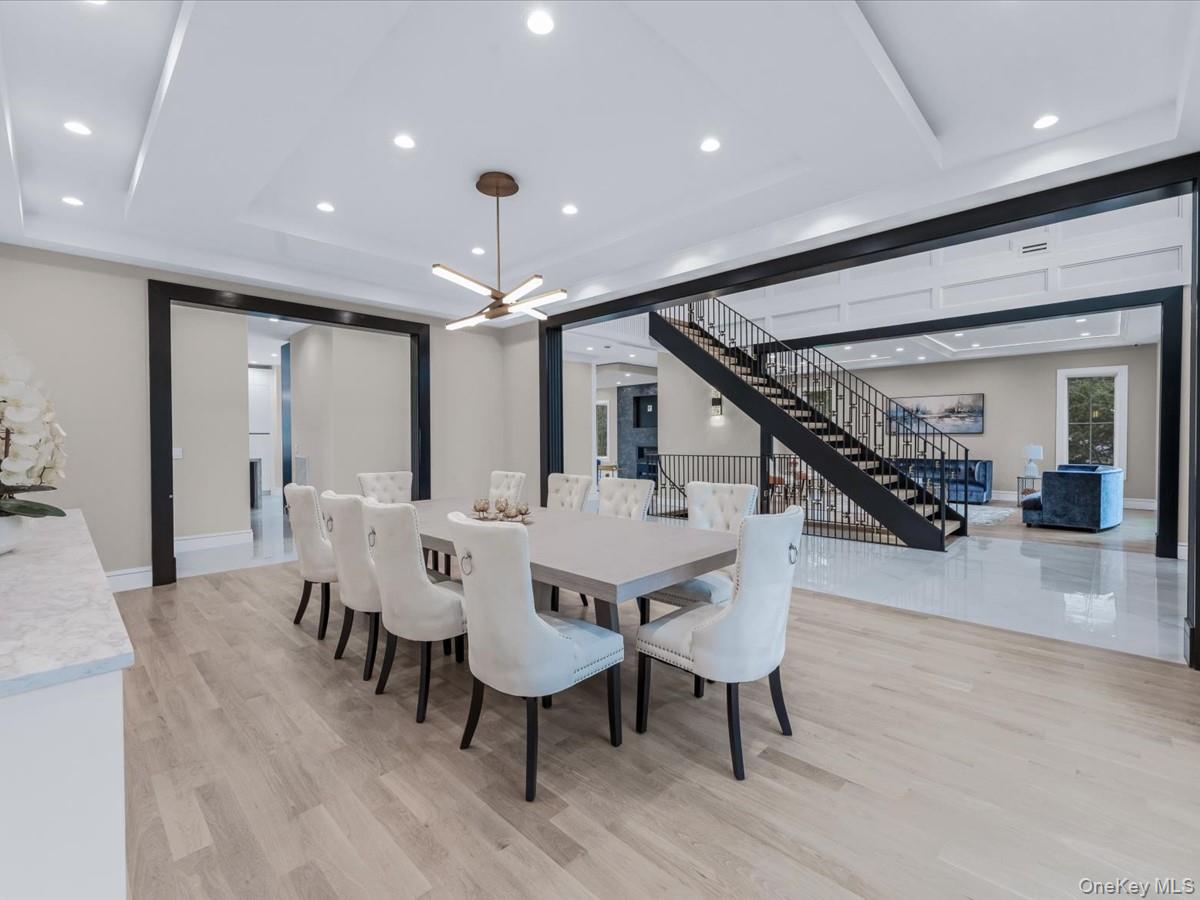 6 Hickory Drive Great Neck Great Neck, NY 11021