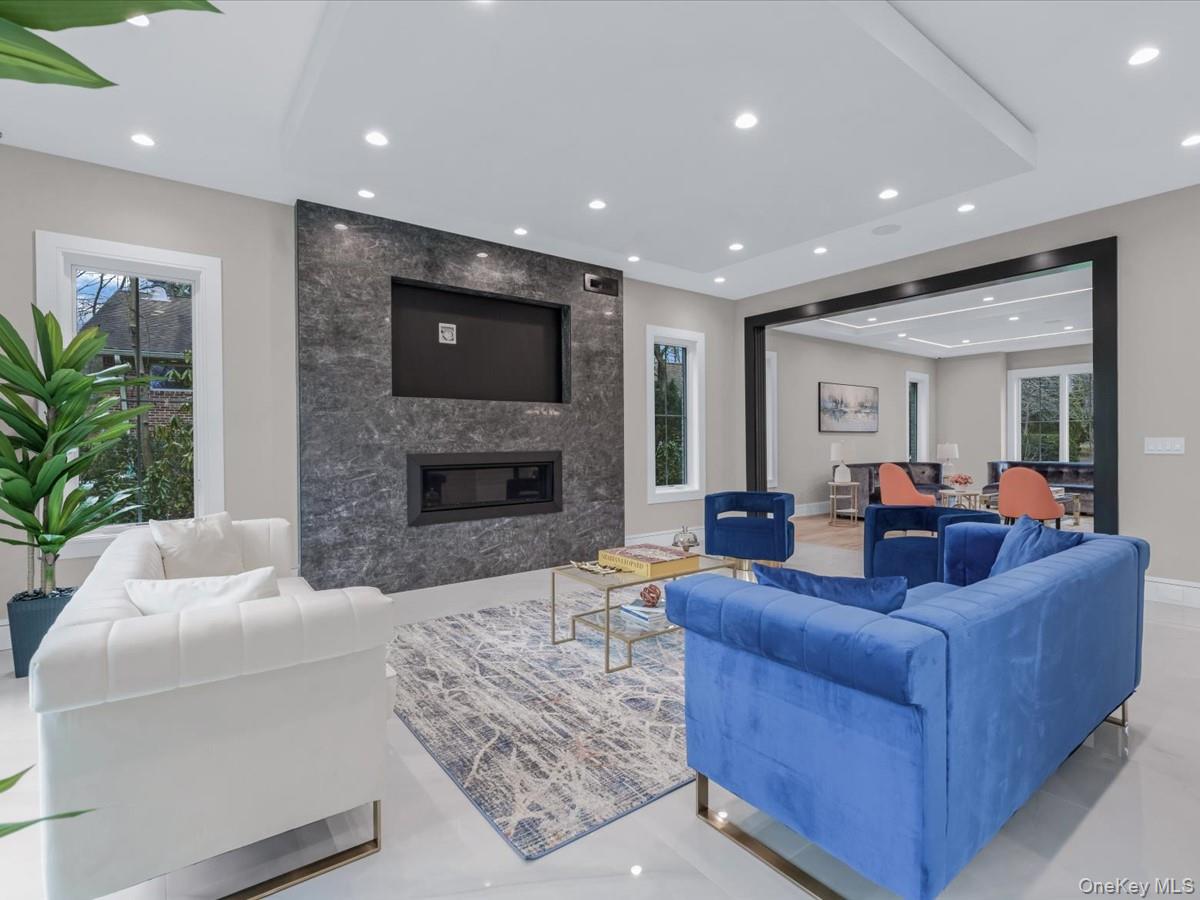 6 Hickory Drive Great Neck Great Neck, NY 11021