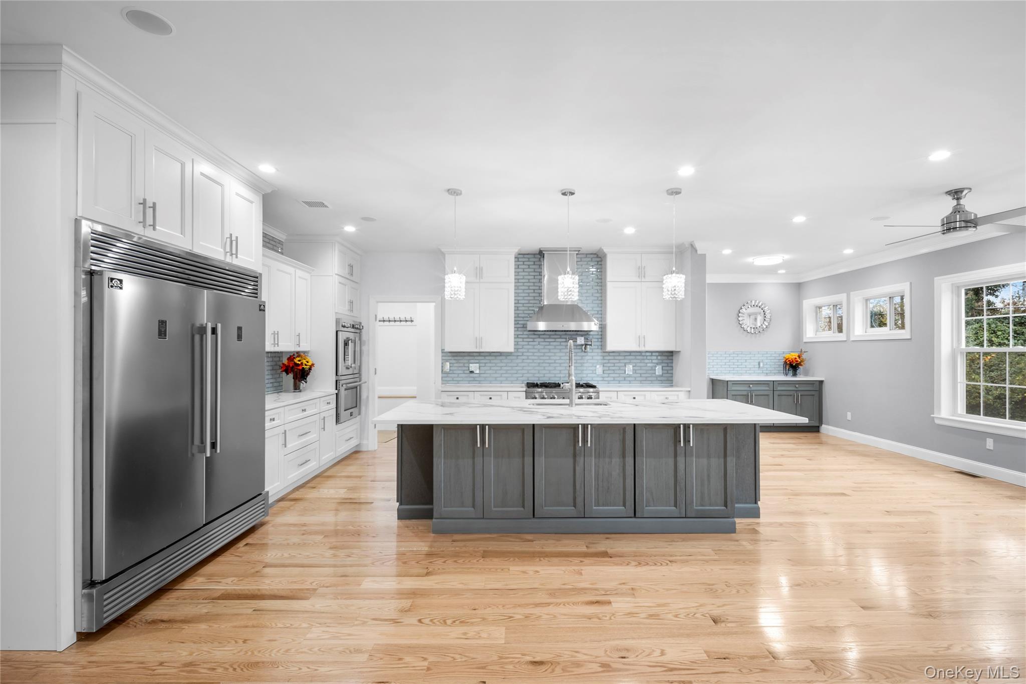 4 Coventry Court Wheatley Heights Wheatley Heights, NY 11798