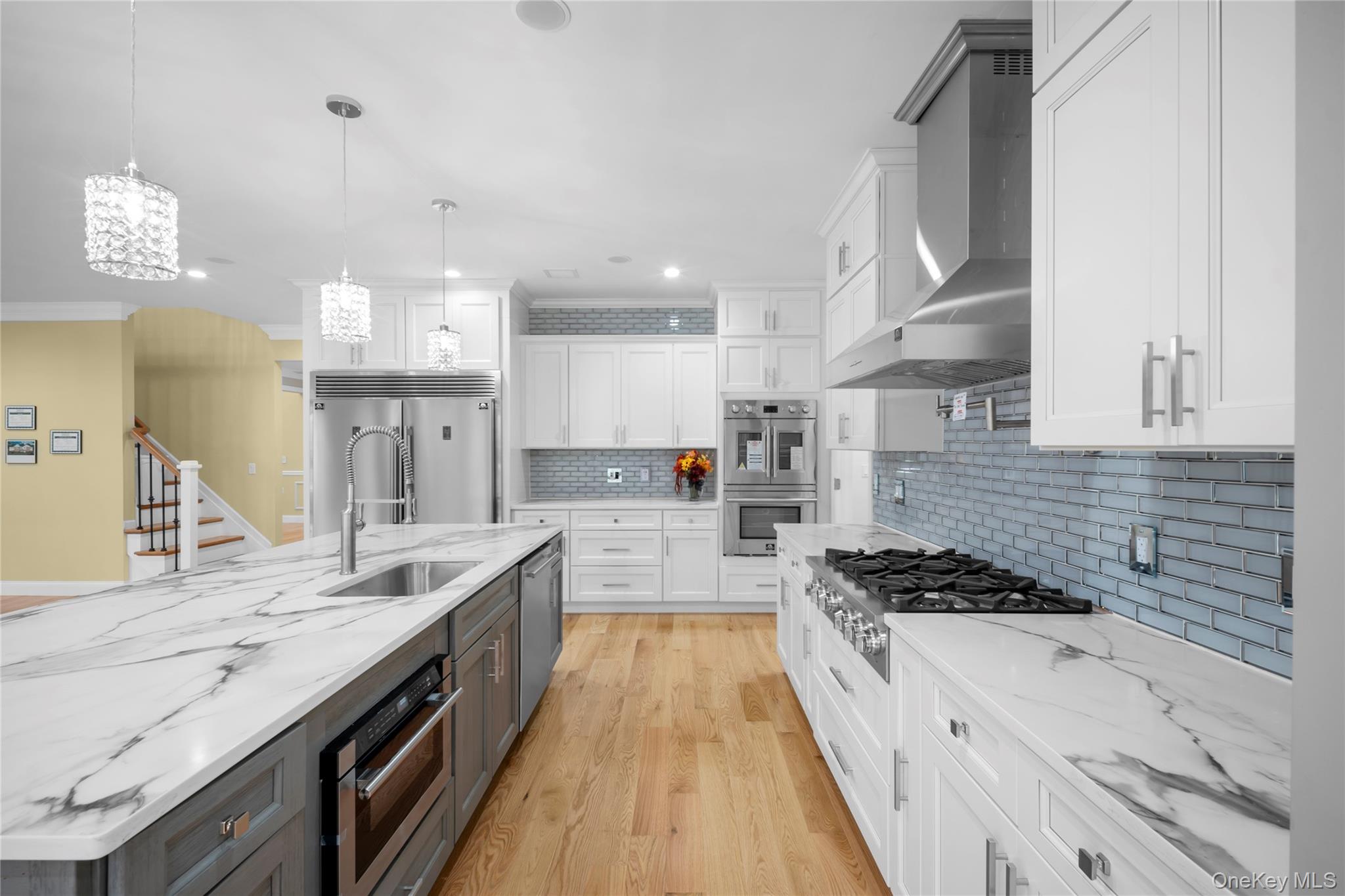 4 Coventry Court Wheatley Heights Wheatley Heights, NY 11798