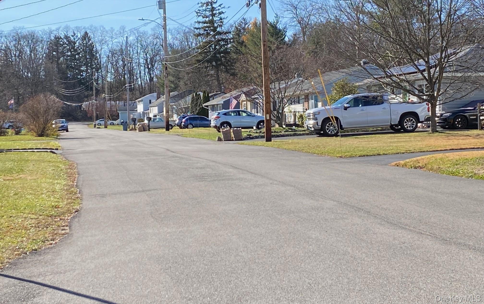 5 Smith Road Out of NYC Cornwall, NY 12518