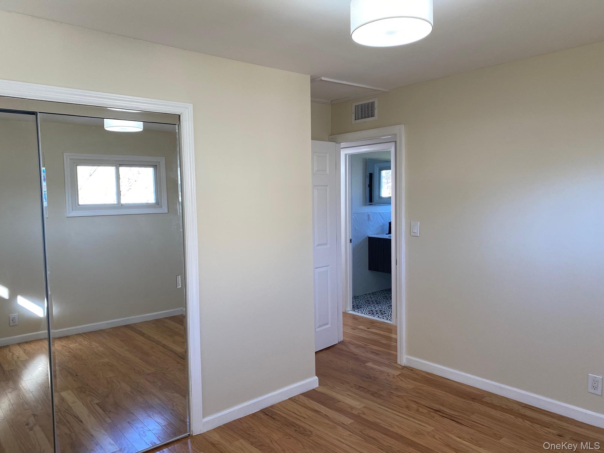 5 Smith Road Out of NYC Cornwall, NY 12518