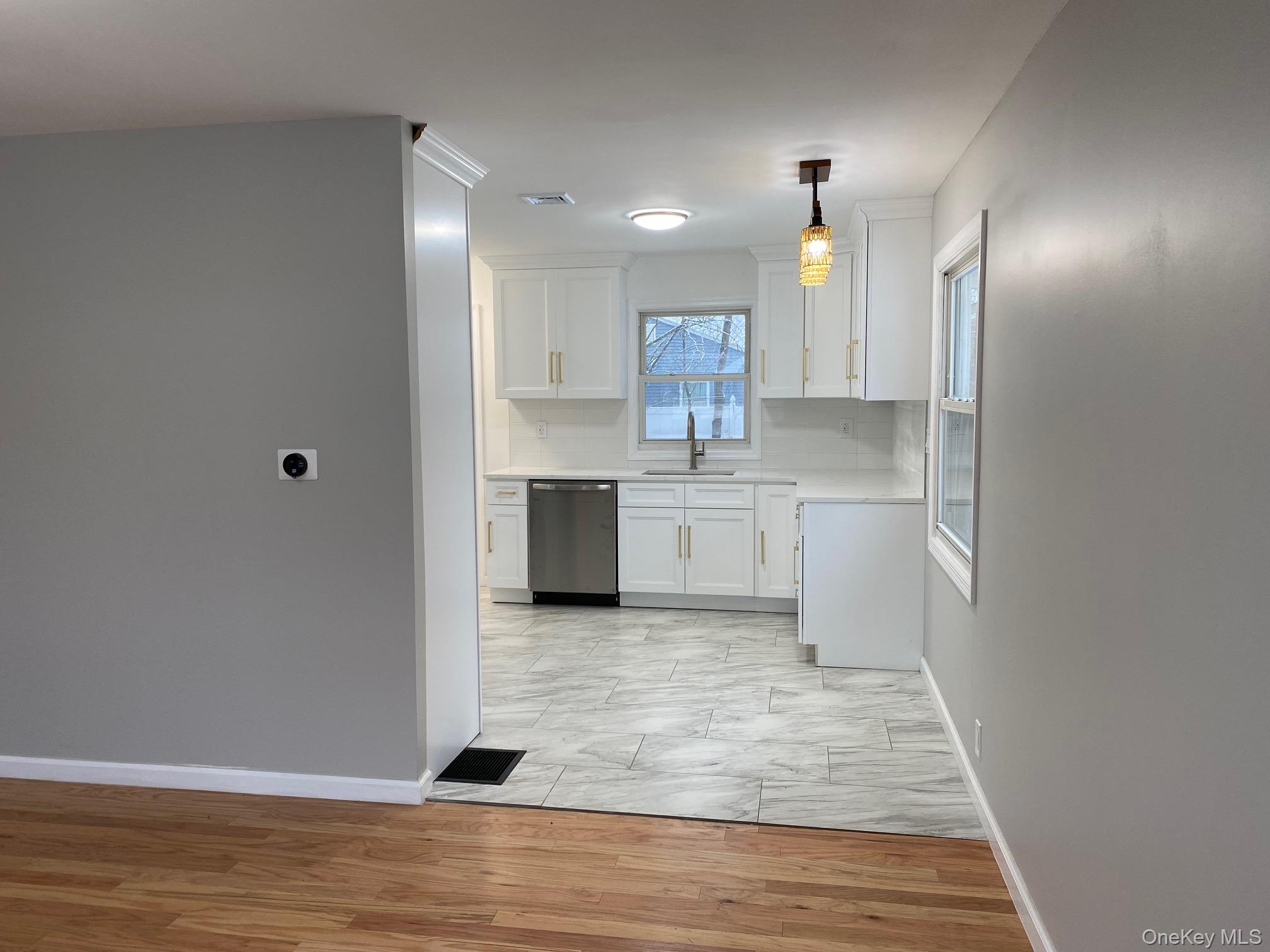 5 Smith Road Out of NYC Cornwall, NY 12518