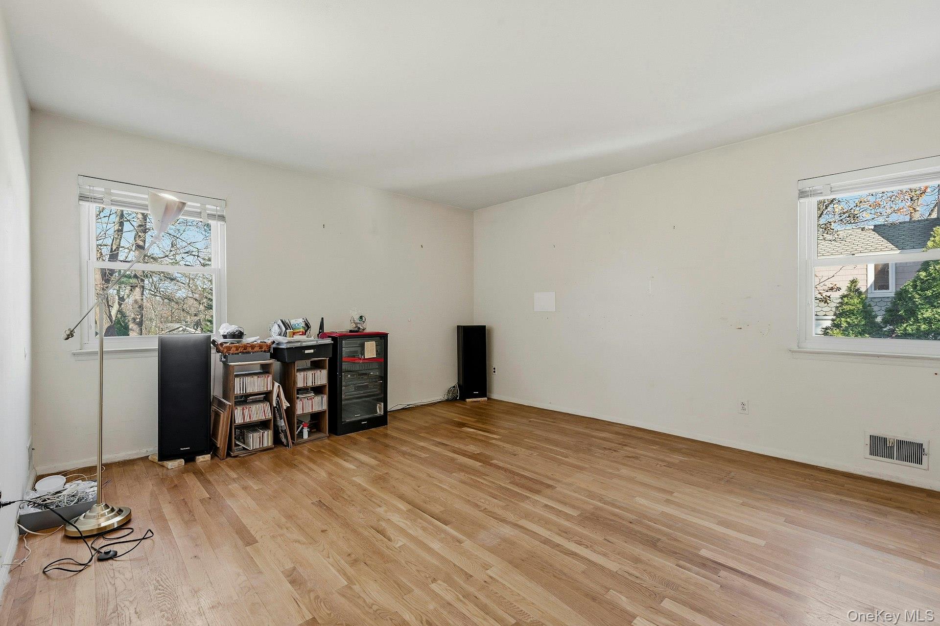 1 Hillcrest Road Port Washington Port Washington, NY 11050