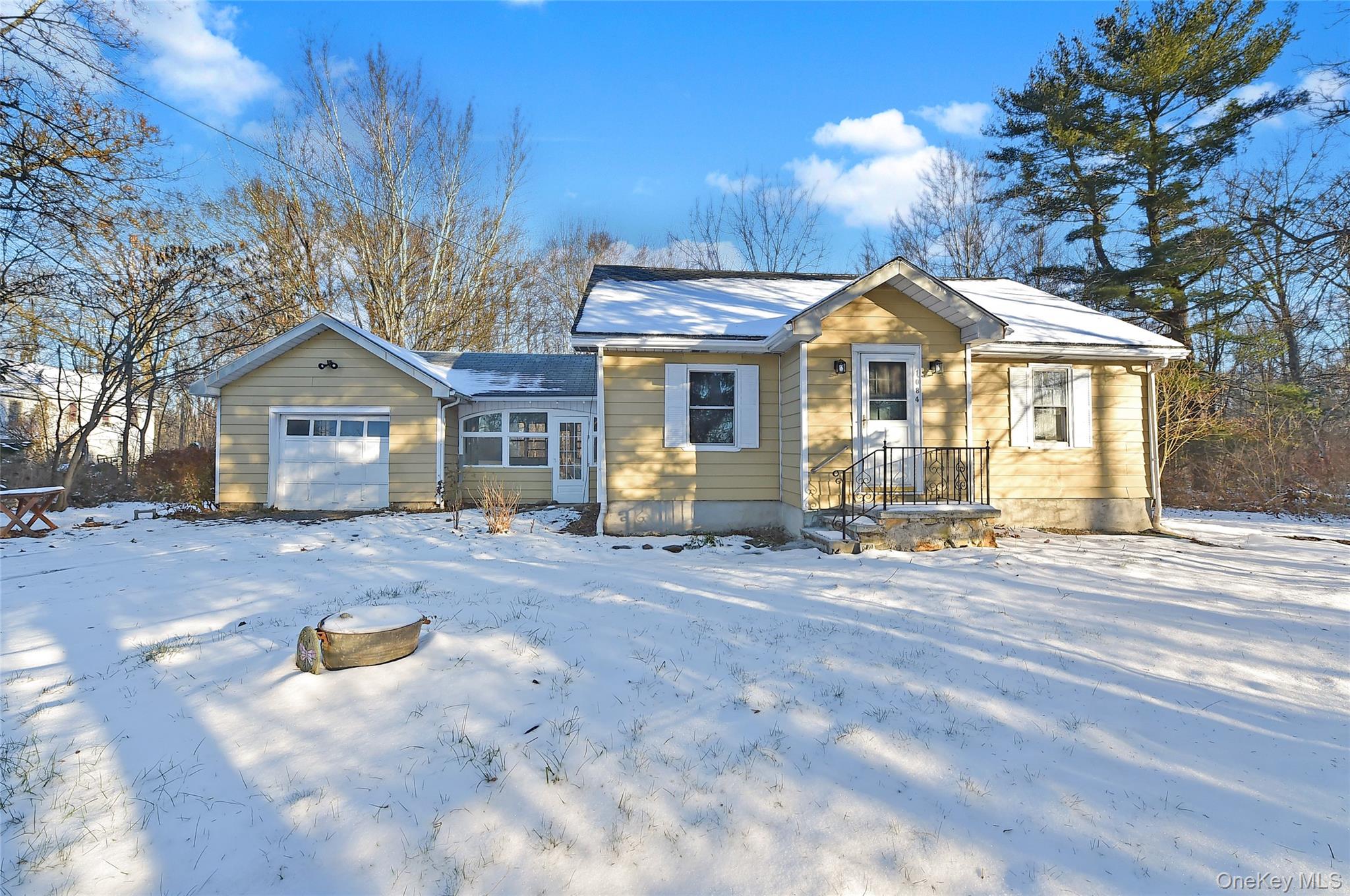 1084 State Route 17K Out of NYC Montgomery, NY 12549