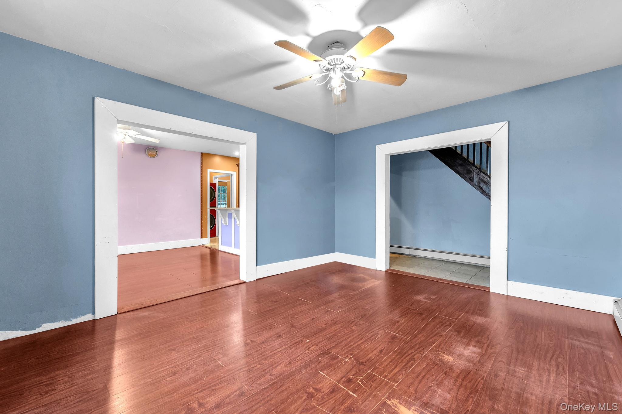 4 3rd Avenue East Islip East Islip, NY 11730