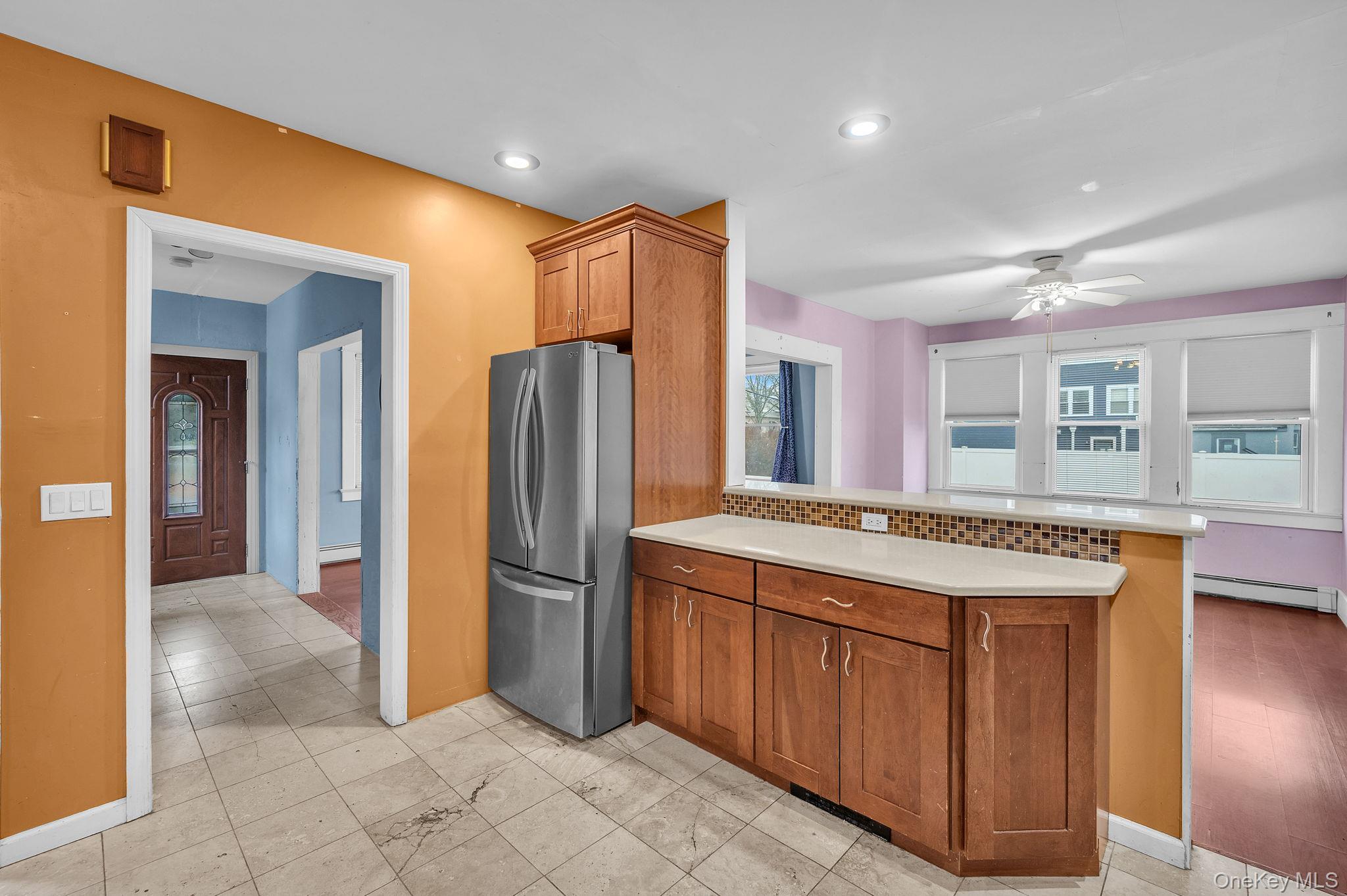 4 3rd Avenue East Islip East Islip, NY 11730